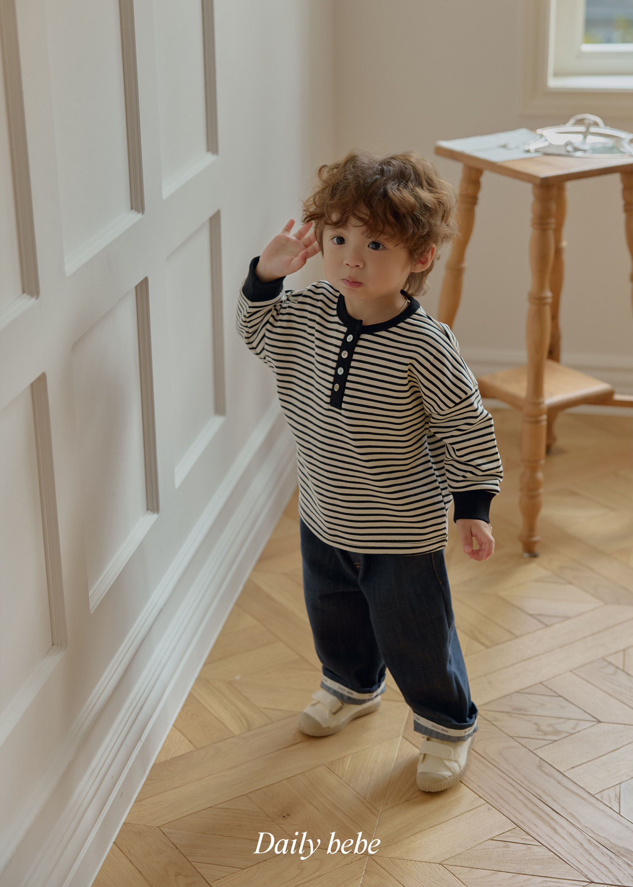 Dailybebe | Striped Henley Neck Tee