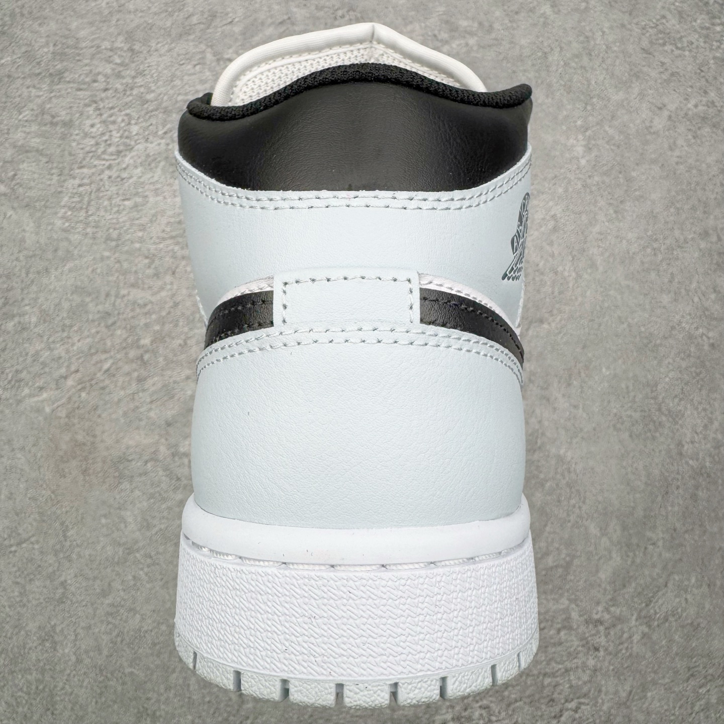 Nike Air Jordan 1 Mid DQ8426-002