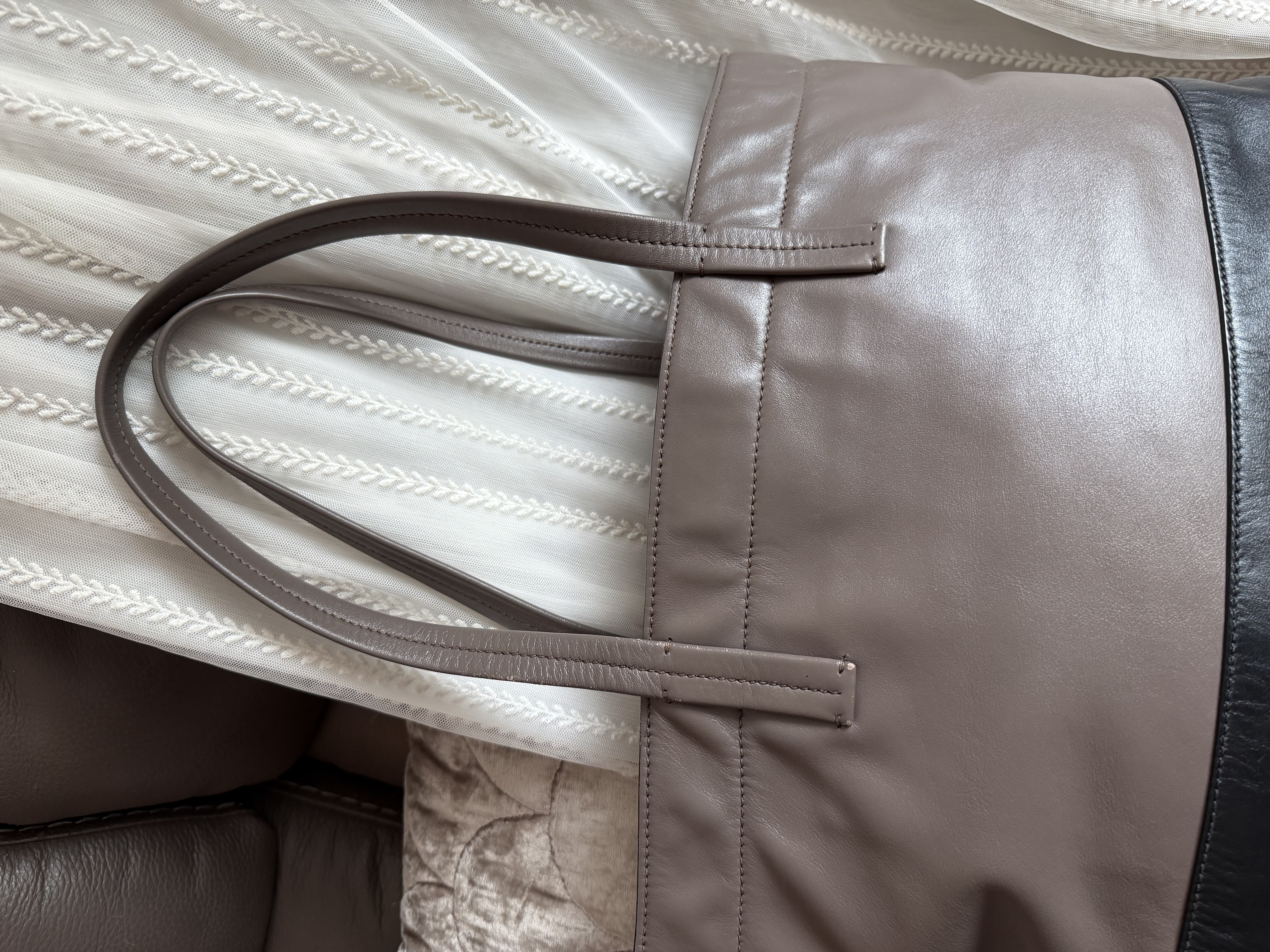 Miu miu ivy black grey leather tote bag