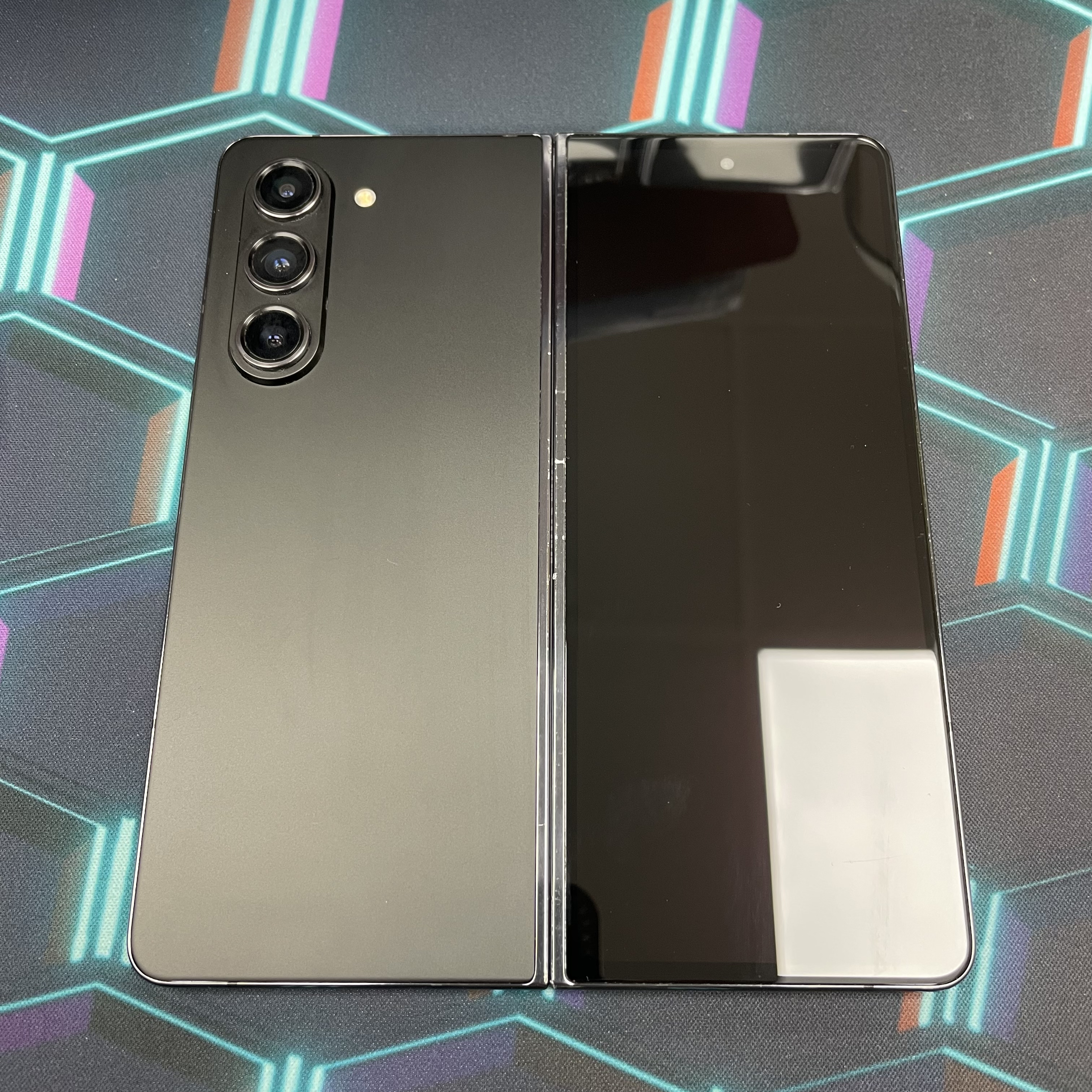 *5859 Galaxy Z Fold 5 靚機 12+256GB 黑色 black