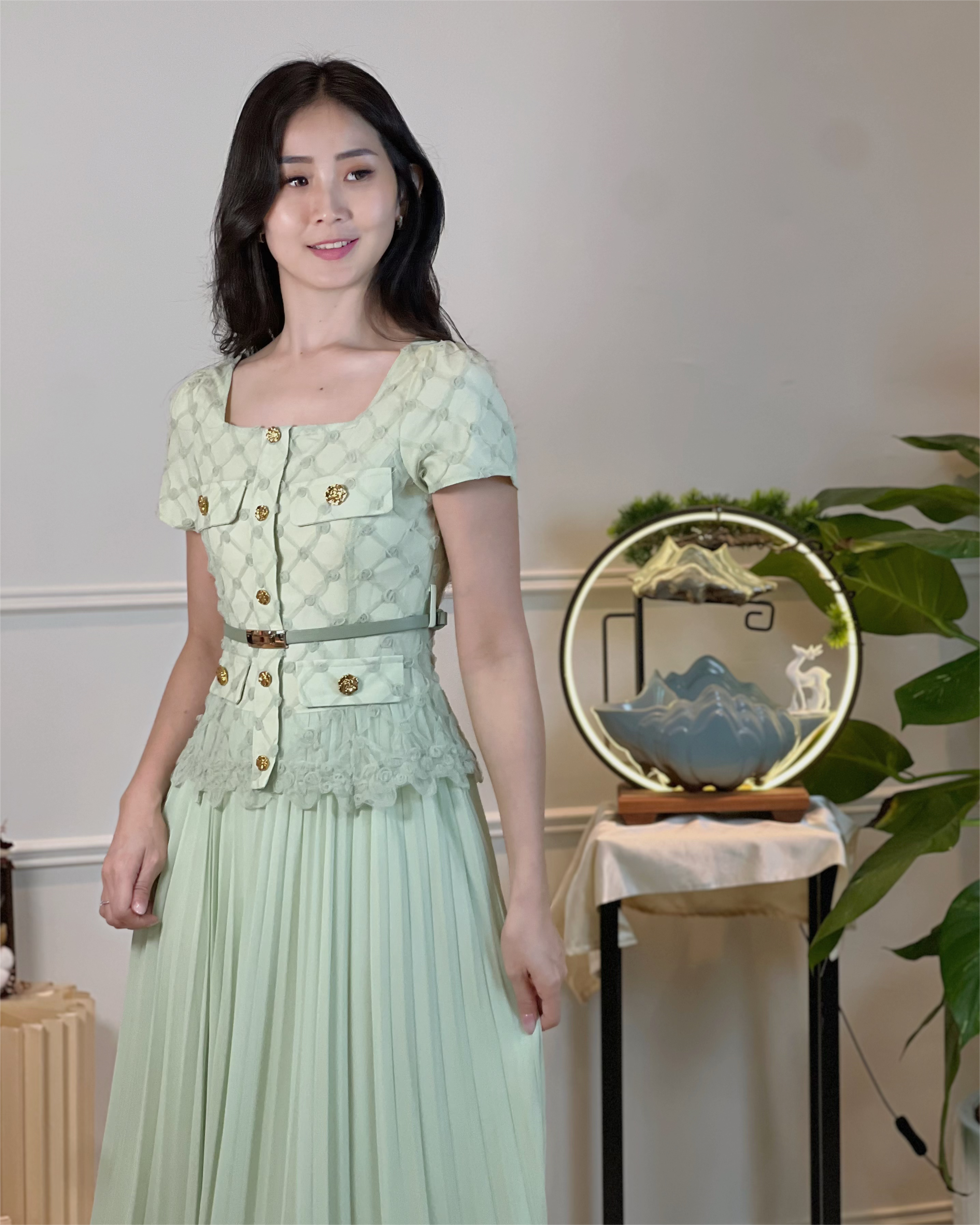 5097 Hedda Lush Meadow Midi Dress