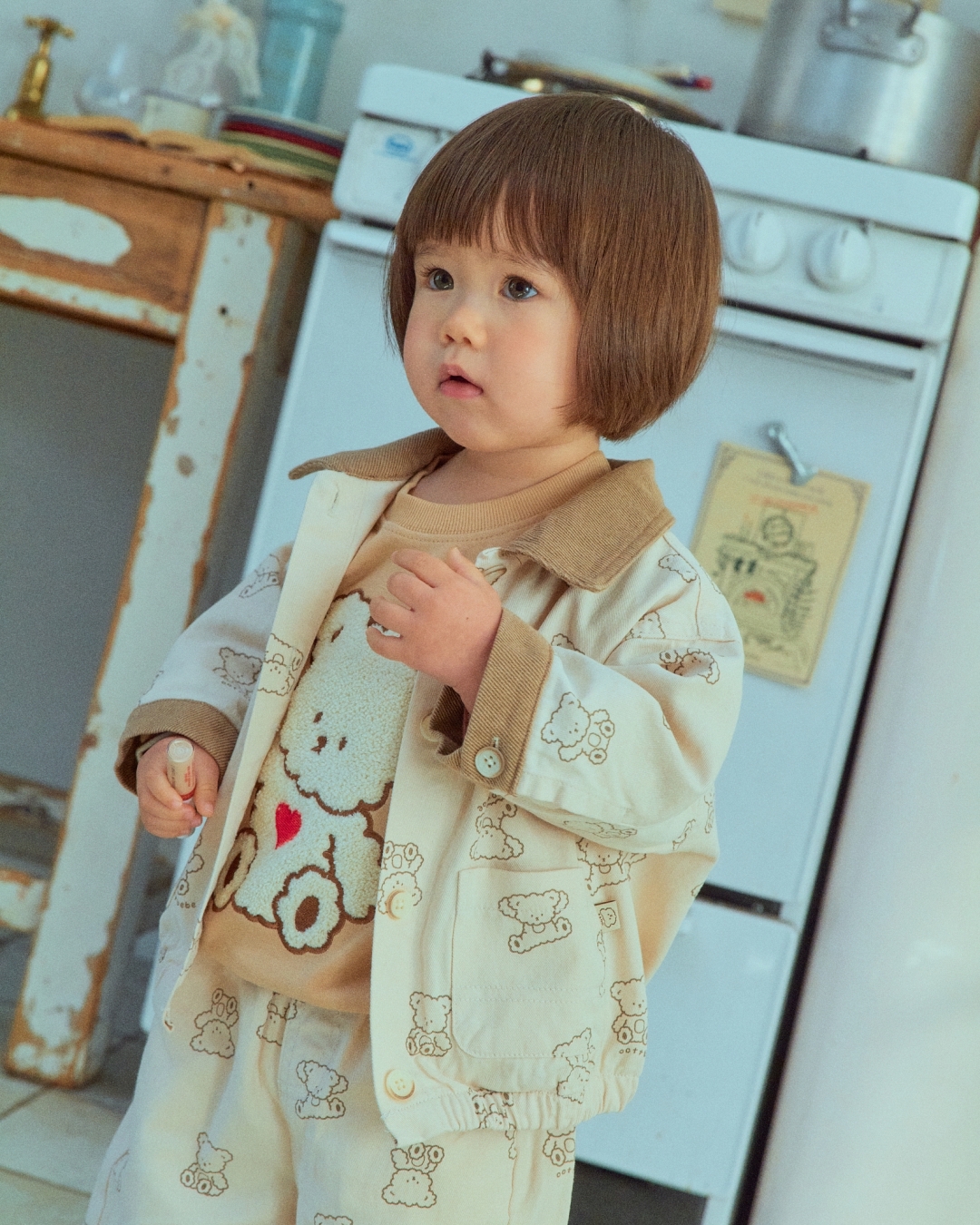 🌸預訂 韓國直送🌸🇰🇷OOTTBEBE兩色小熊滿印斜紋布牛仔外套