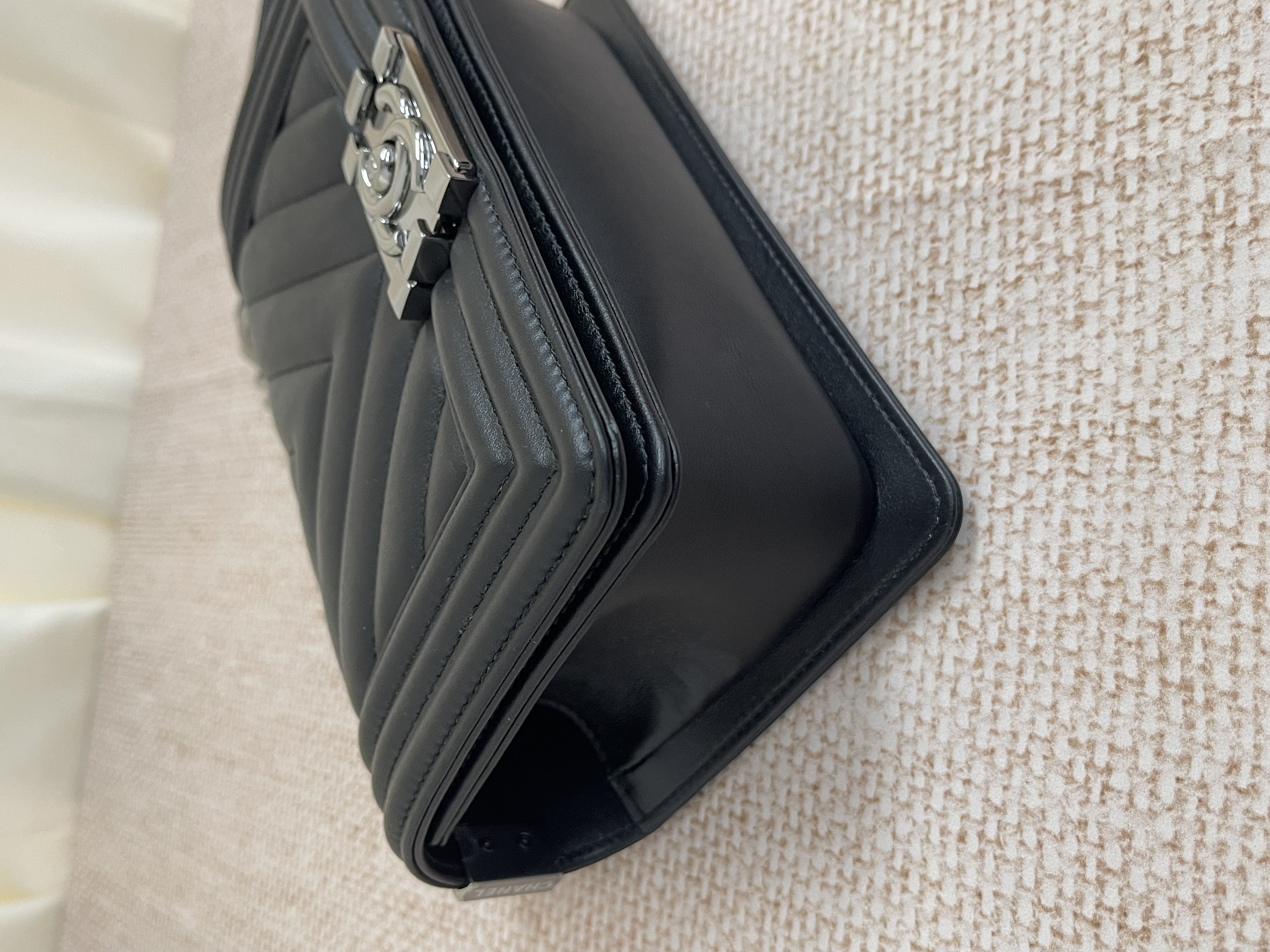 Pre-owned Chanel boy / Product Code: 26040707