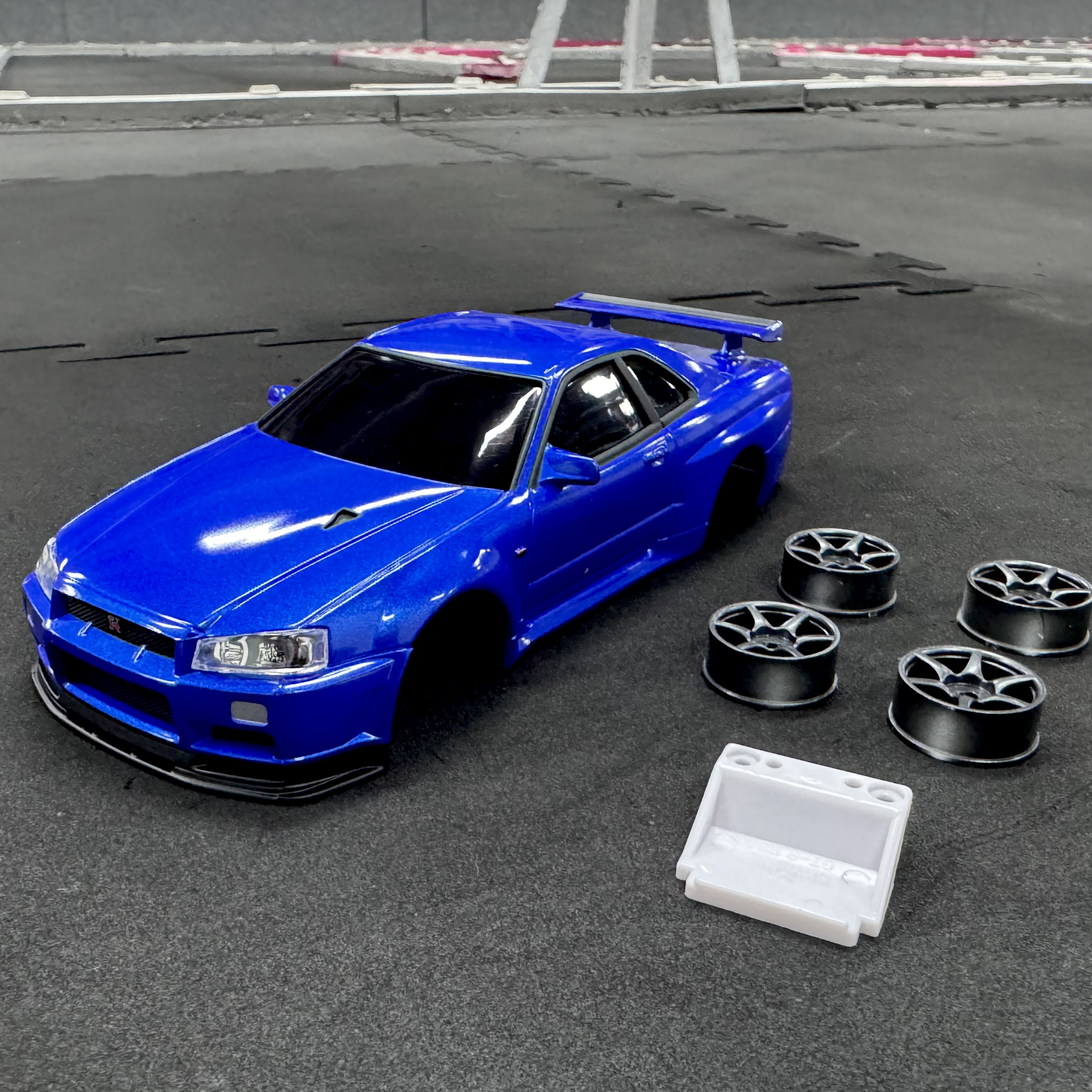 NISSAN SKYLINE GT-R R34 V.specⅡNür Metallic Blue 94mm