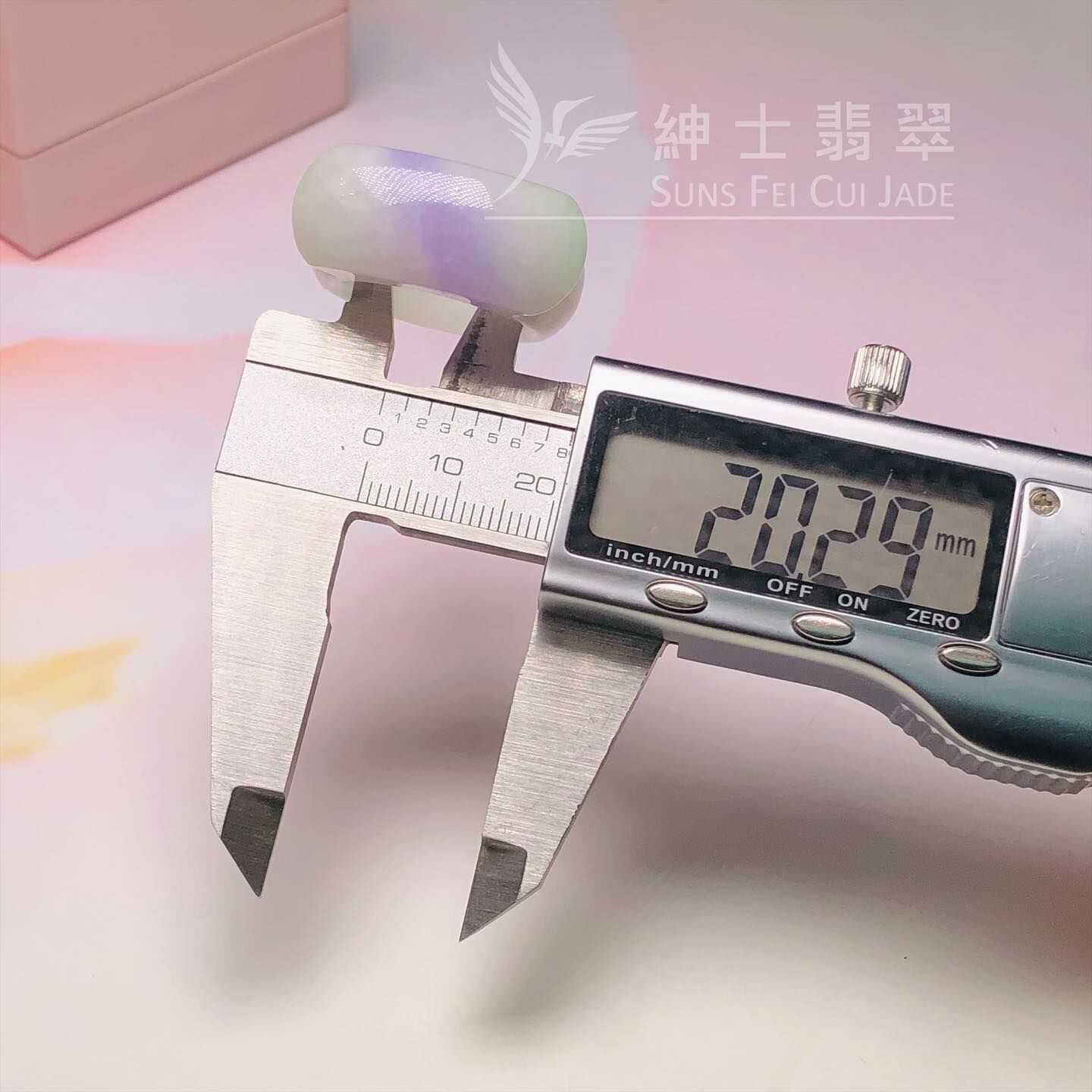 春彩馬鞍戒指連芯(港圈23.5號)