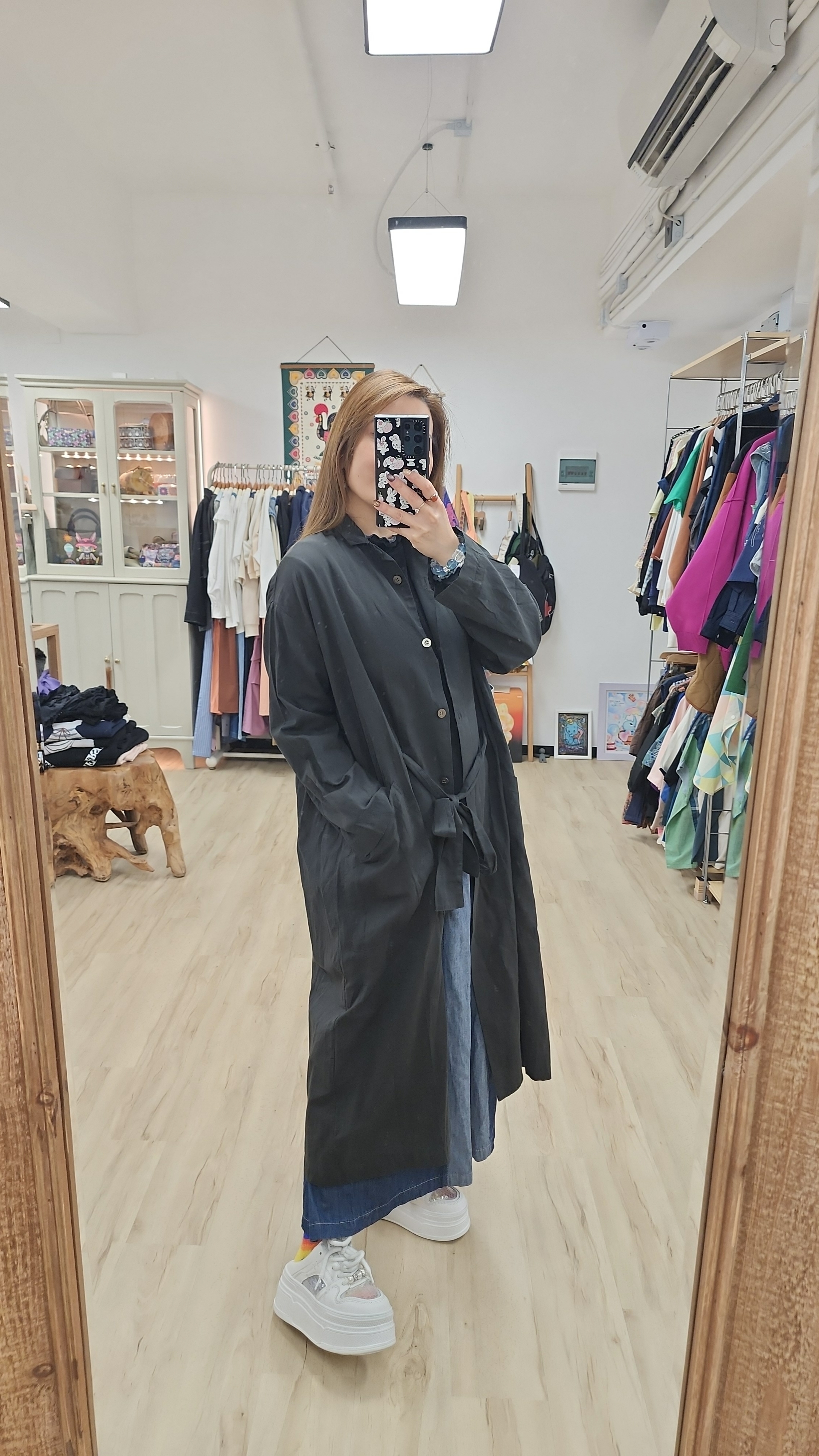 日牌黑束腰帶棉麻開胸連身裙