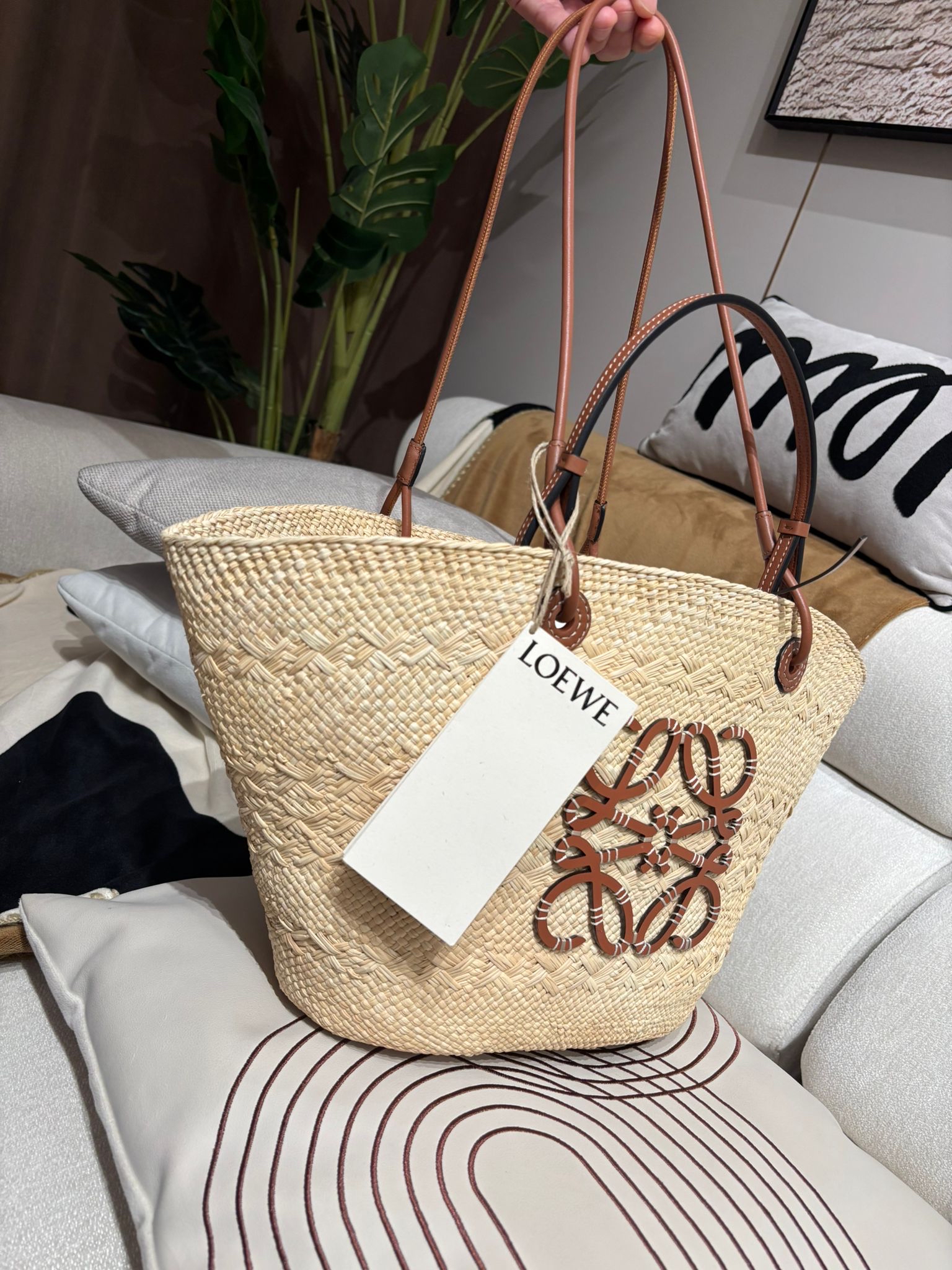 Loewe Paula's Ibiza Anagram basket bag 100%Authentic, 99%New✅Dust bag✅Tag