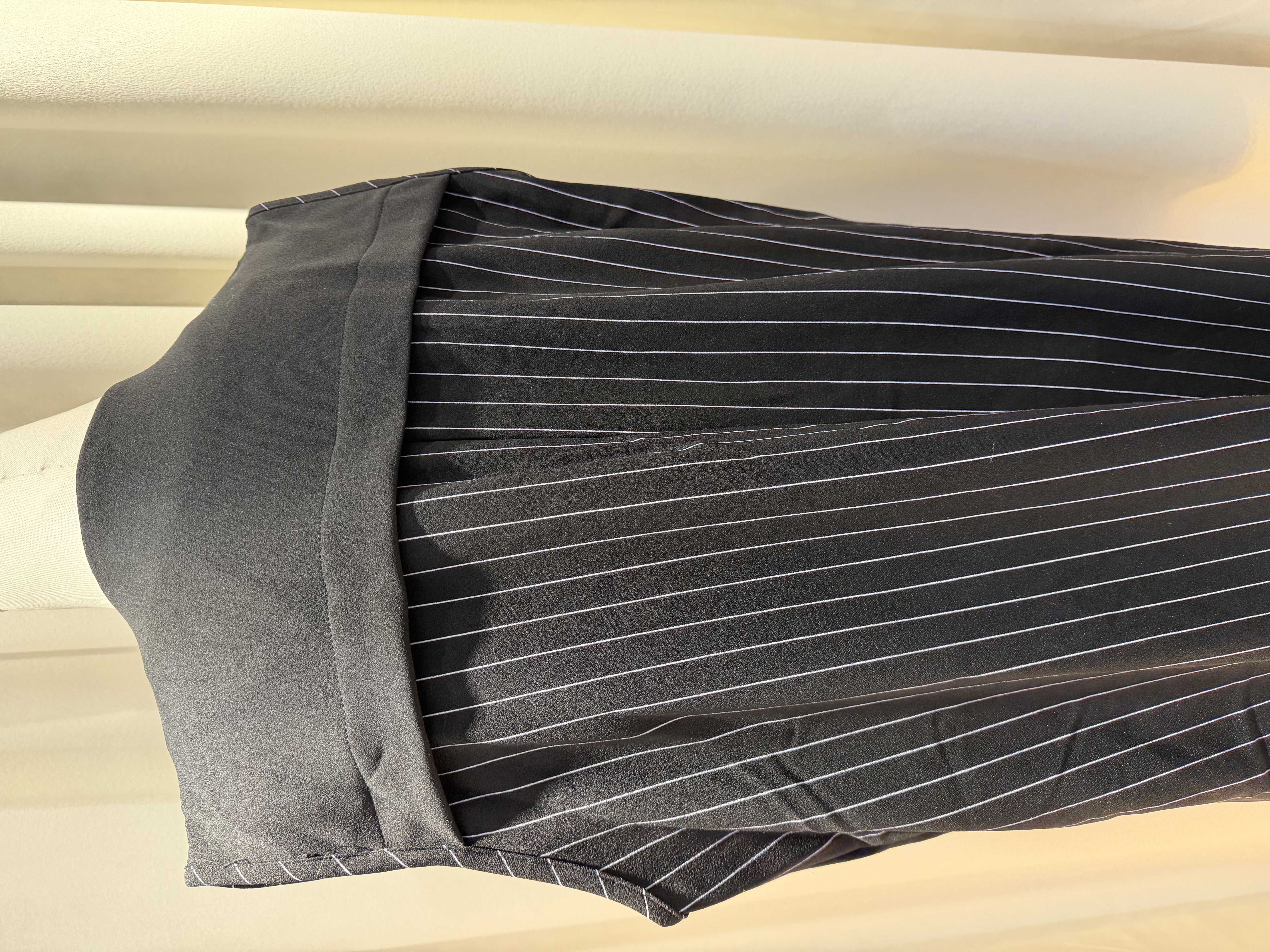 黑白條紋拼接長版背心