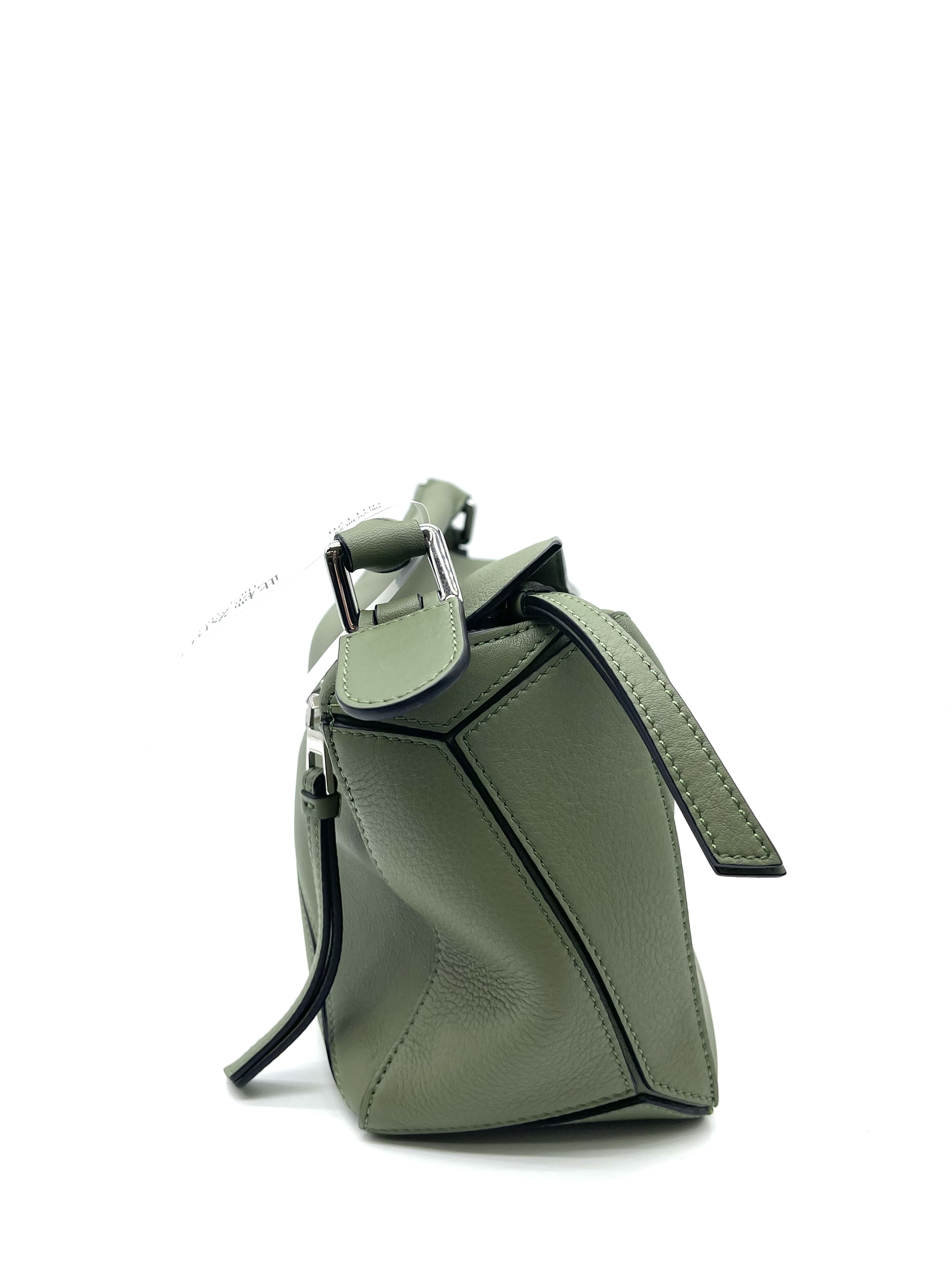 Pre-Owned LOEWE Small Puzzle Green / Product Code: 26050905