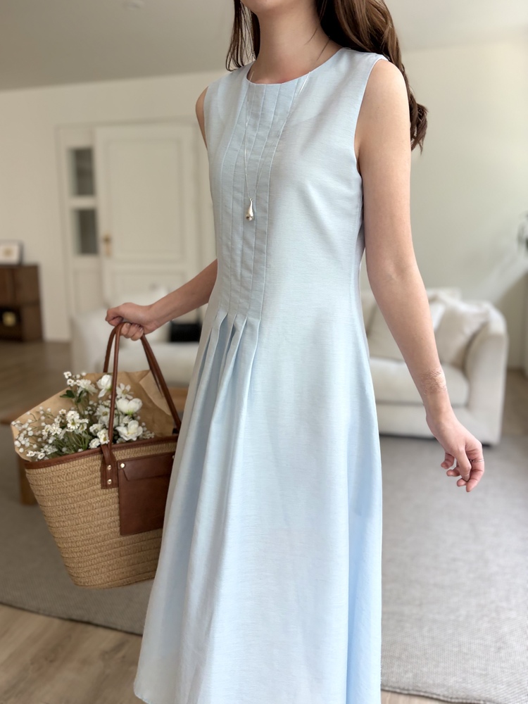 Linen Pintuck Dress (Blue)