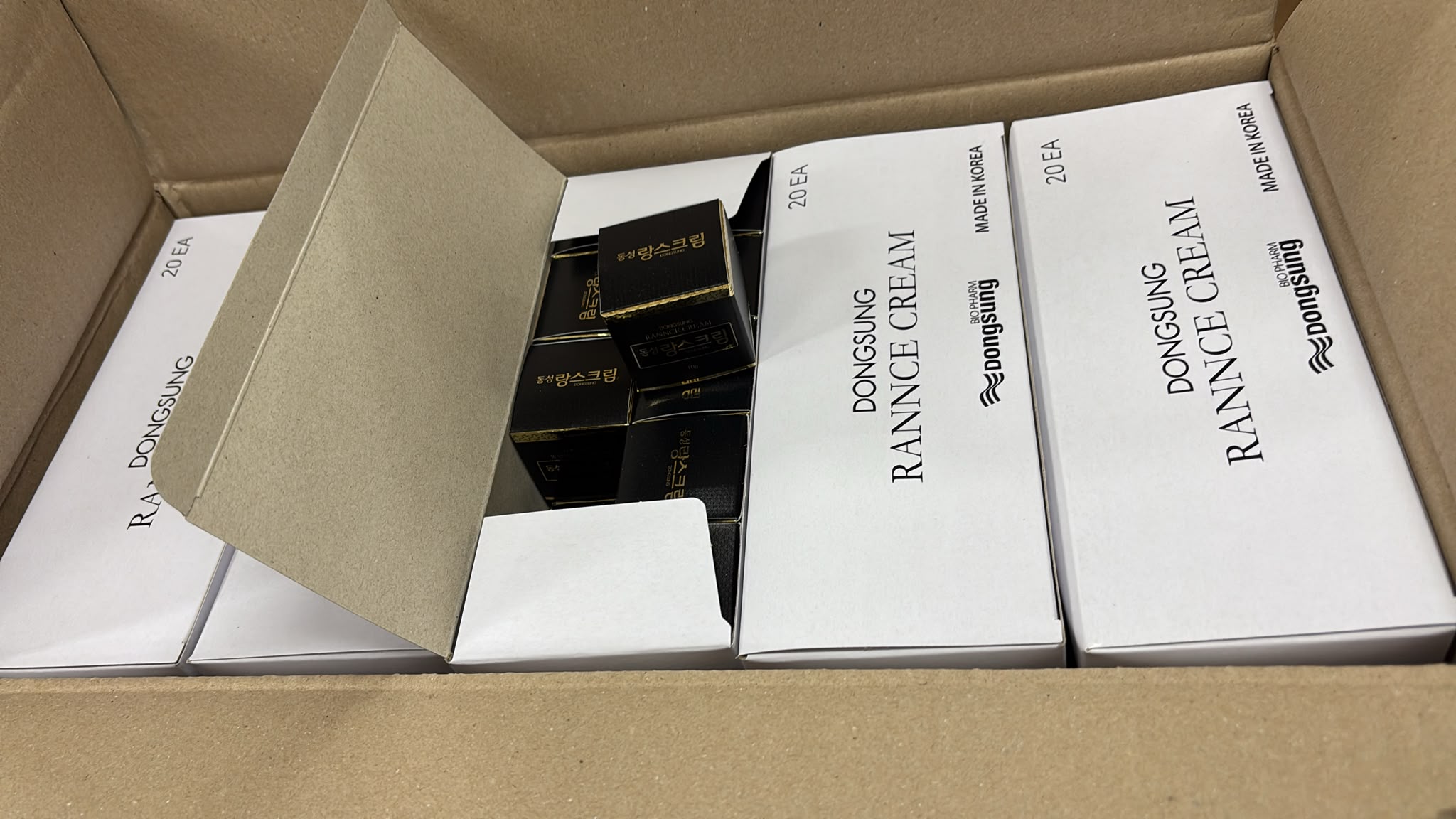 ✨韓國🇰🇷東星製DONGSUNG💕小黑瓶瑯絲淡斑霜10g🌟1套5瓶,共50g🌟