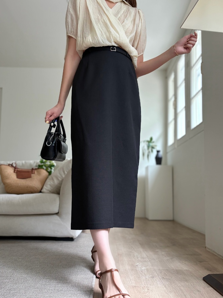 The Belted Straight Skirt (Black)