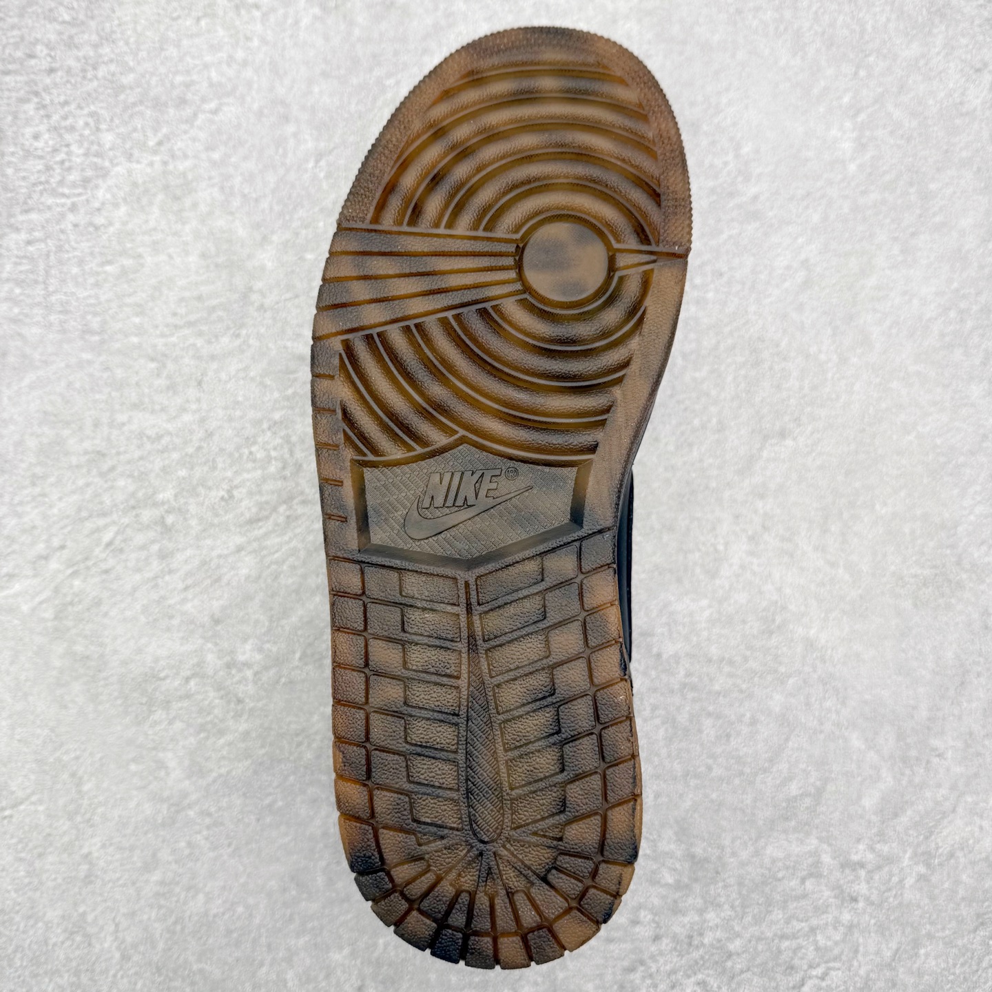 Air Jordan 1 Low OG "Xuan Wu" IO3147-001