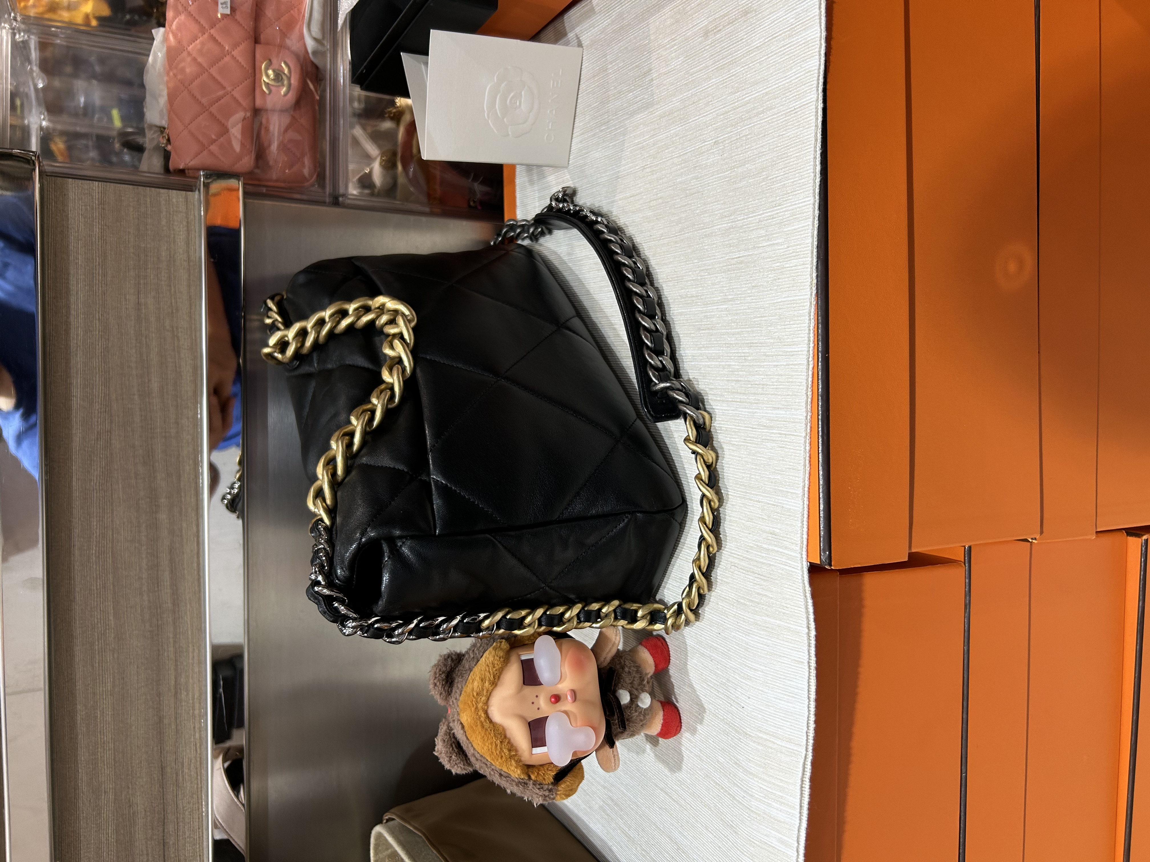 Chanel 19 flap bag 30cm 100%Authentic,95%new ✅專門店收據✅30CARD✅塵袋 