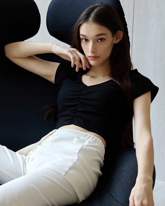 預購_DEVI-T0130 Julie Shirring Cap Sleeve by Devi wear