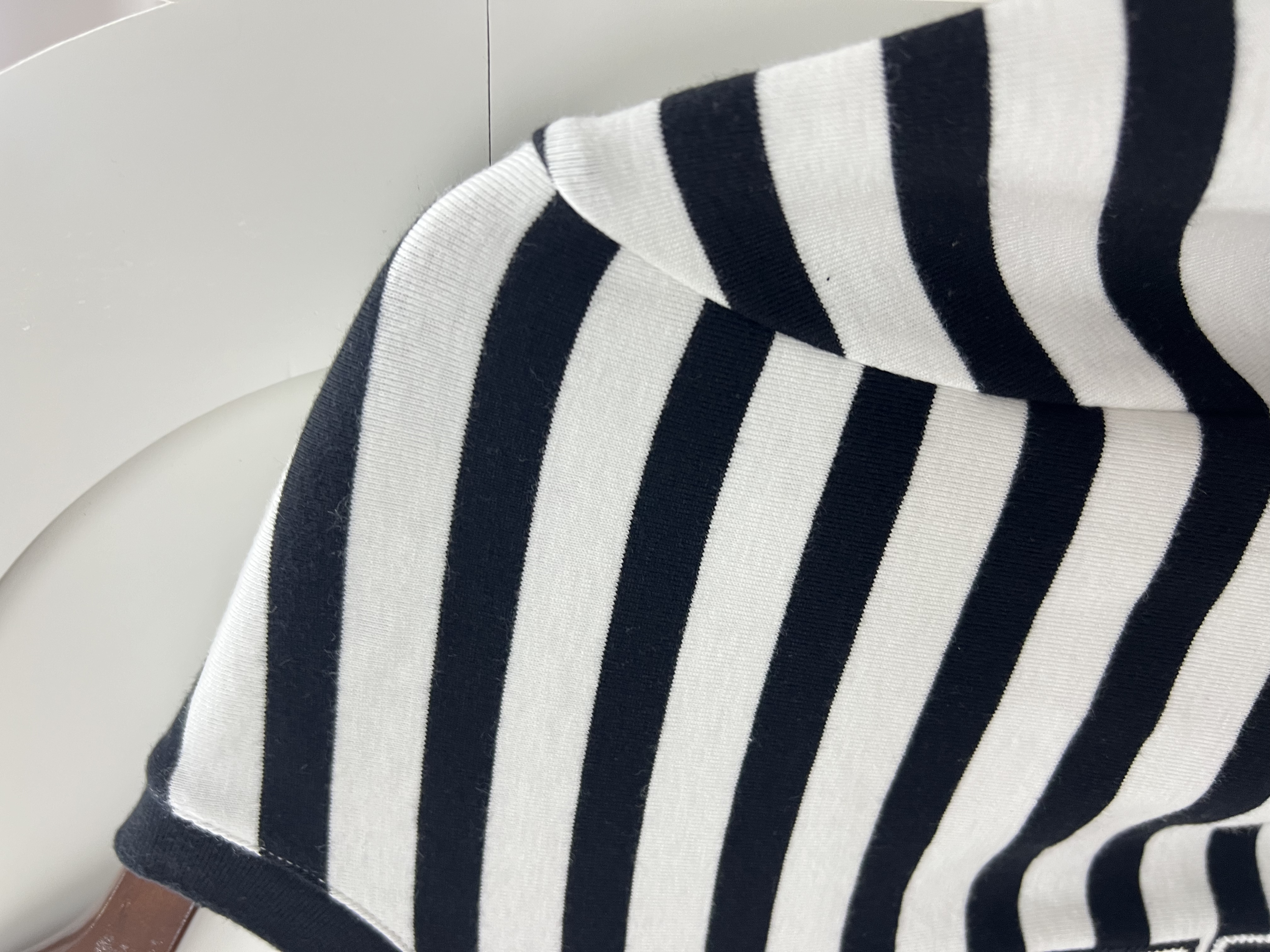 Pre-Owned Givenchy T-shirt / Product Code: 26040711