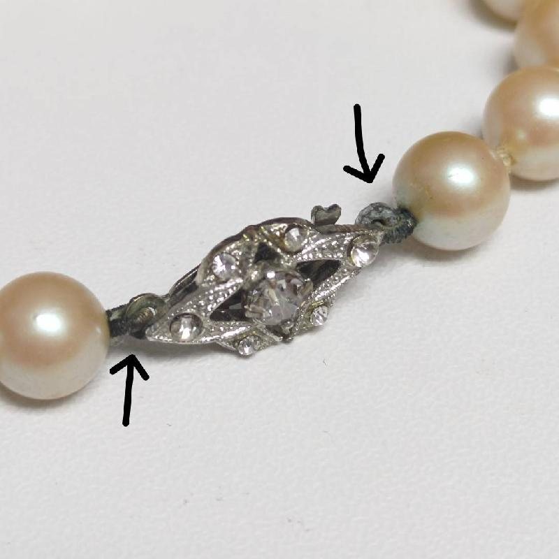 c.a. 1960s England Hand Knotted Champagne Rose Glass Pearl Necklace - 60cm (EC511)