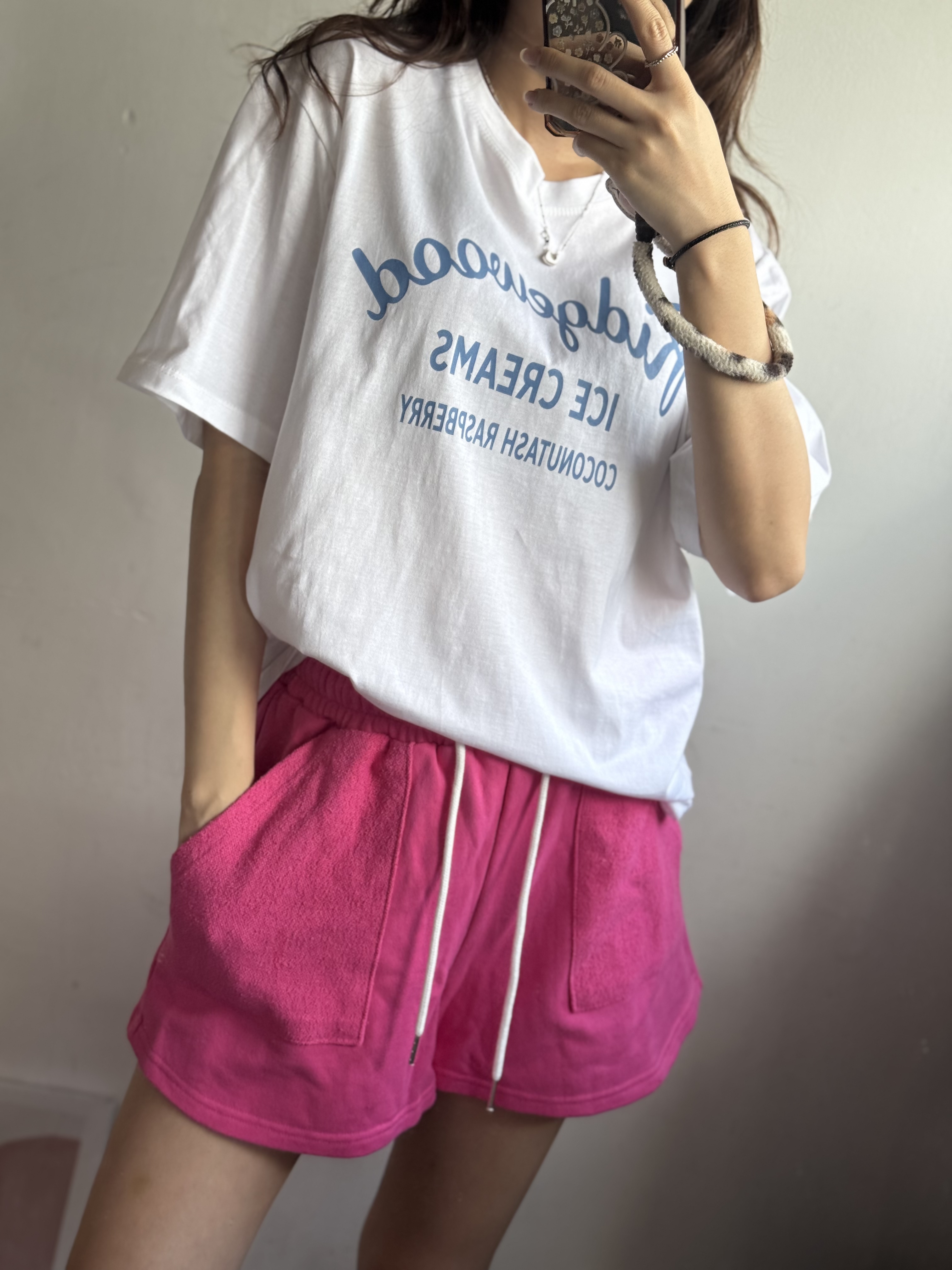 特價 英文字Tee