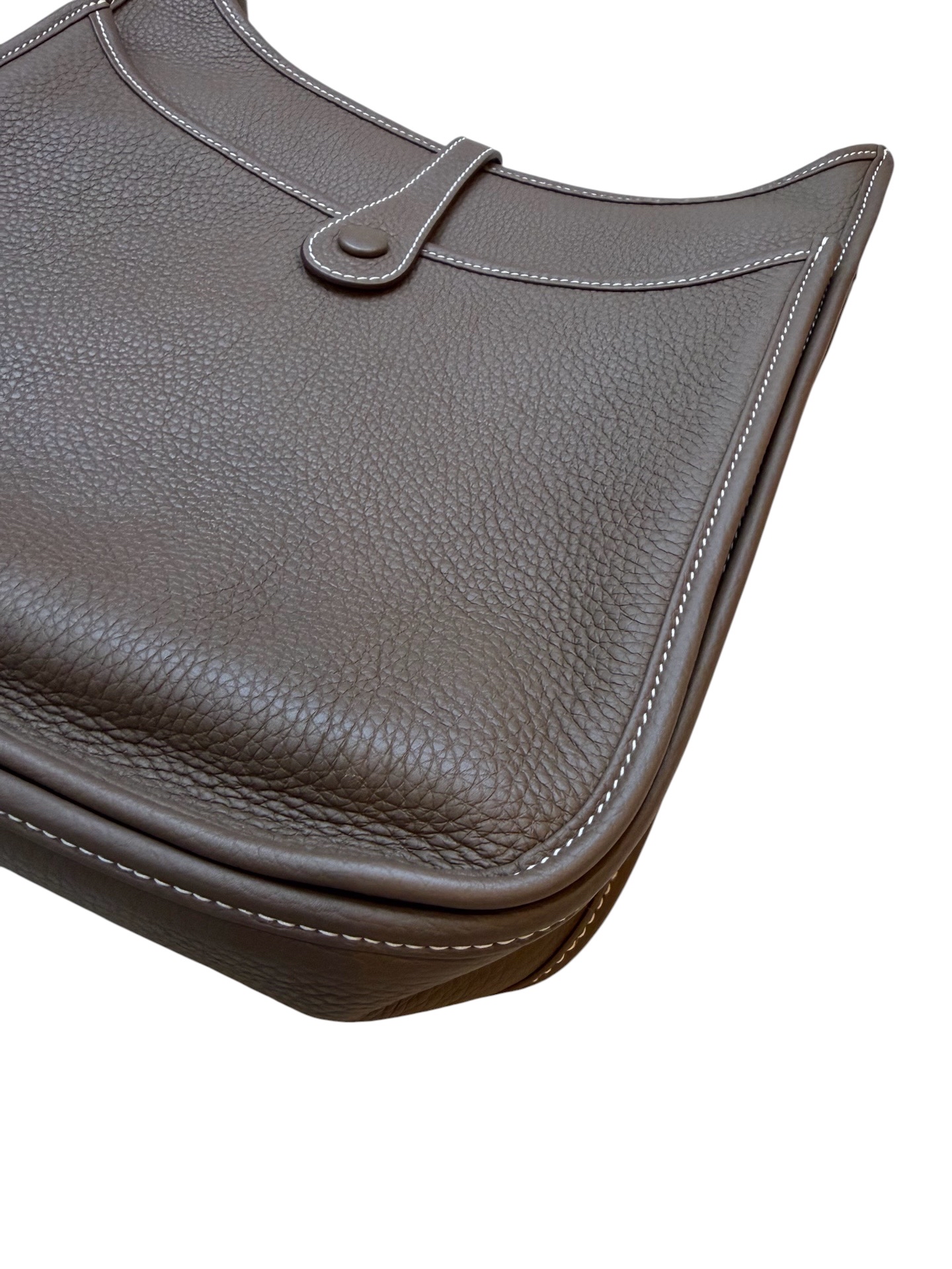 Pre owned Evelyne 29 stamp U 