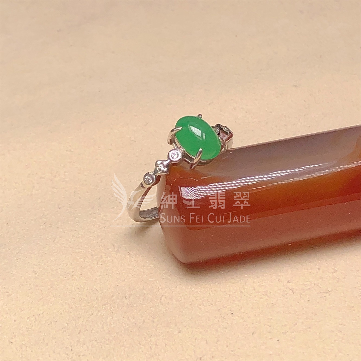 滿綠蛋面銀鑲開口戒 (鋯石)