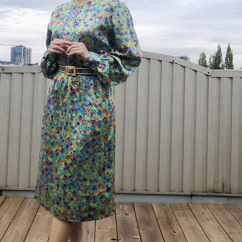 Vintage C.a. 1980s André Laug 100% Silk Made in Italy Floral Dress with original Belt(MT1625)