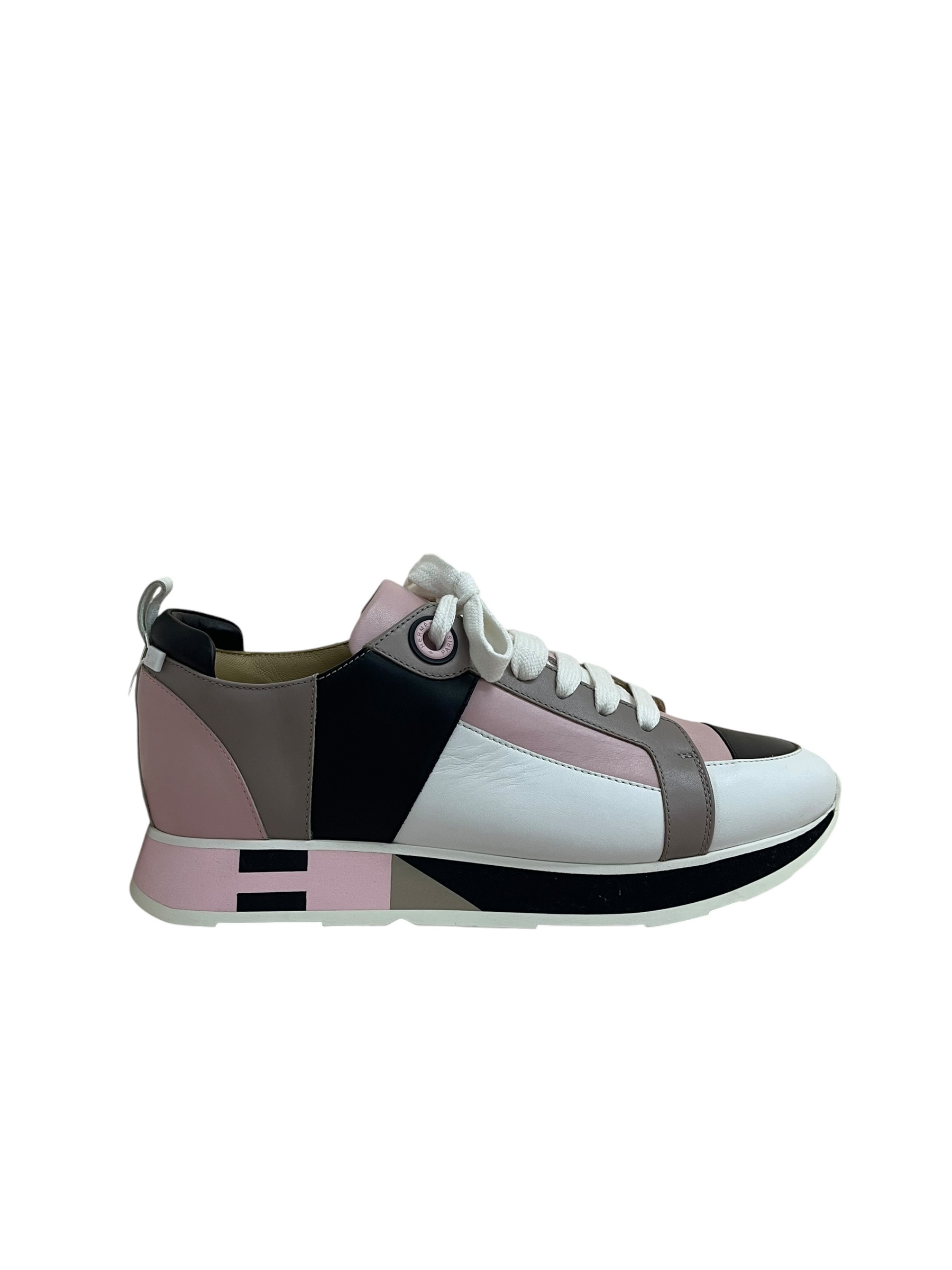 Pre-owned Hermes Sneakers / Product Code: 26060907