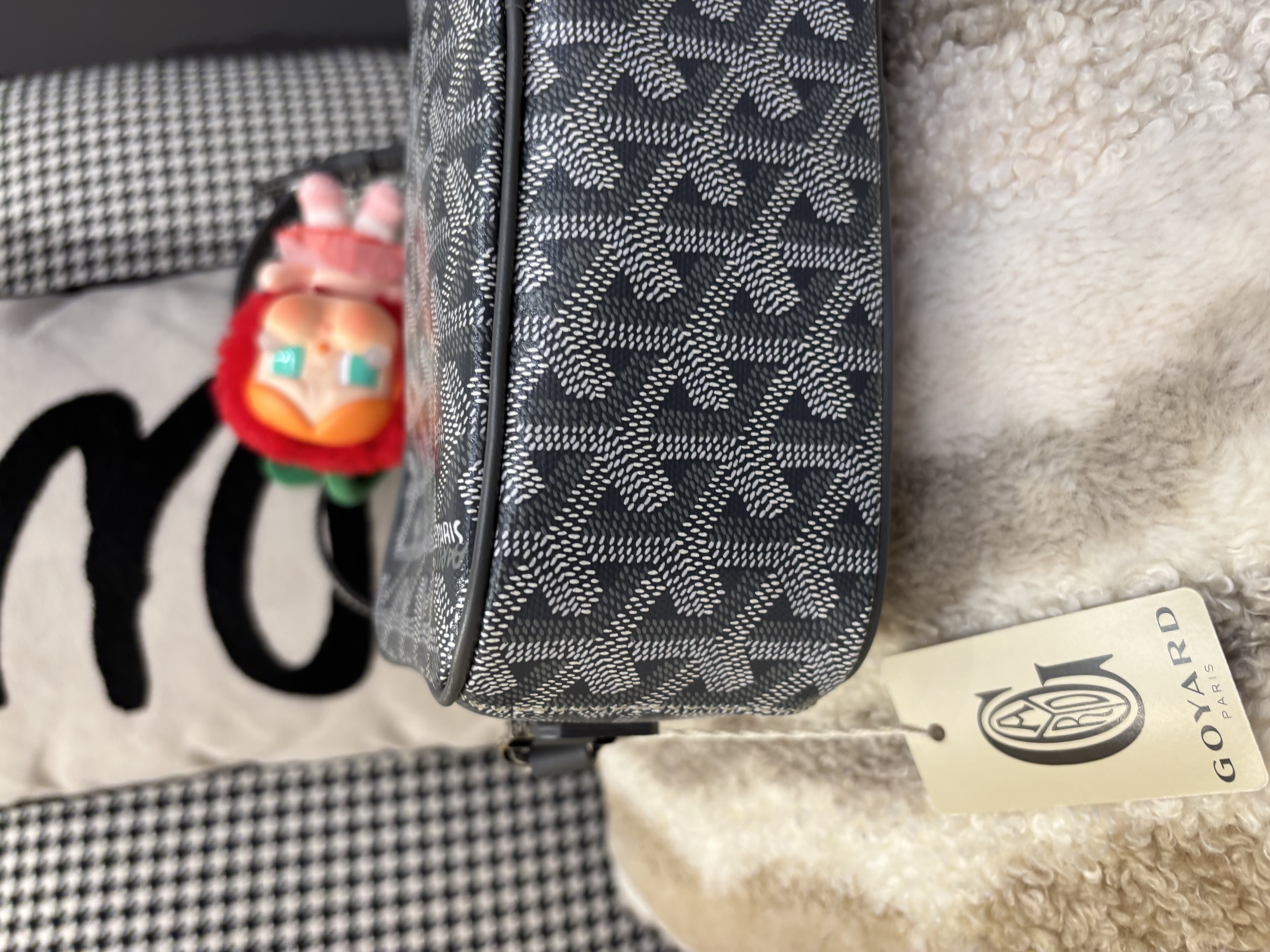 Goyard cap vert camera bag Grey 100%Authentic ,98%new ✅塵袋✅booklet
