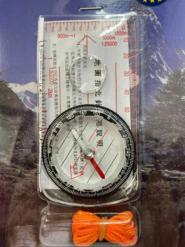 C110C/ (Y) 地圖型指南針