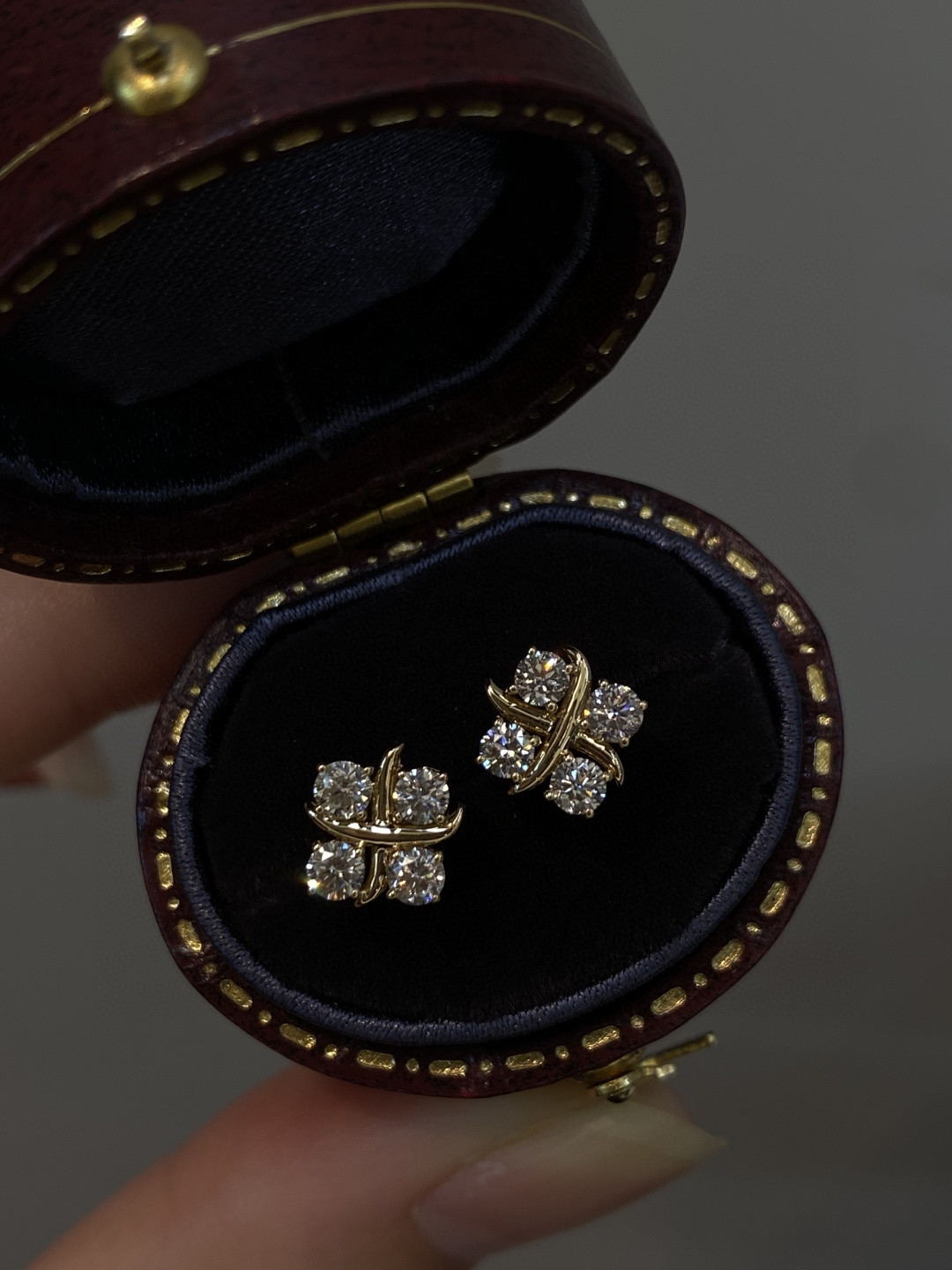 18K Diamond Earrings 
