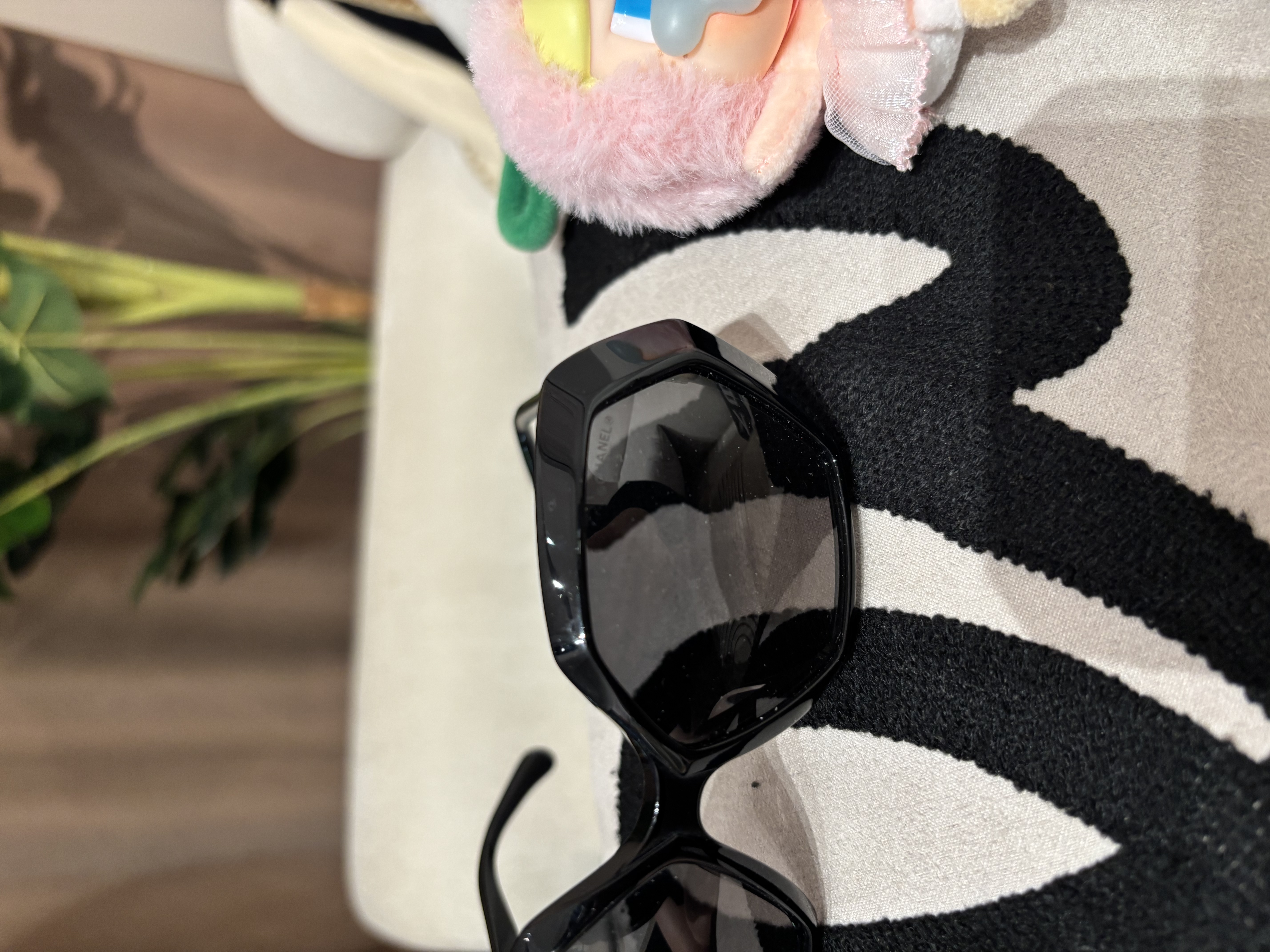 Chanel sunglasses 太陽眼鏡100%Authentic, 95%New ✅Box