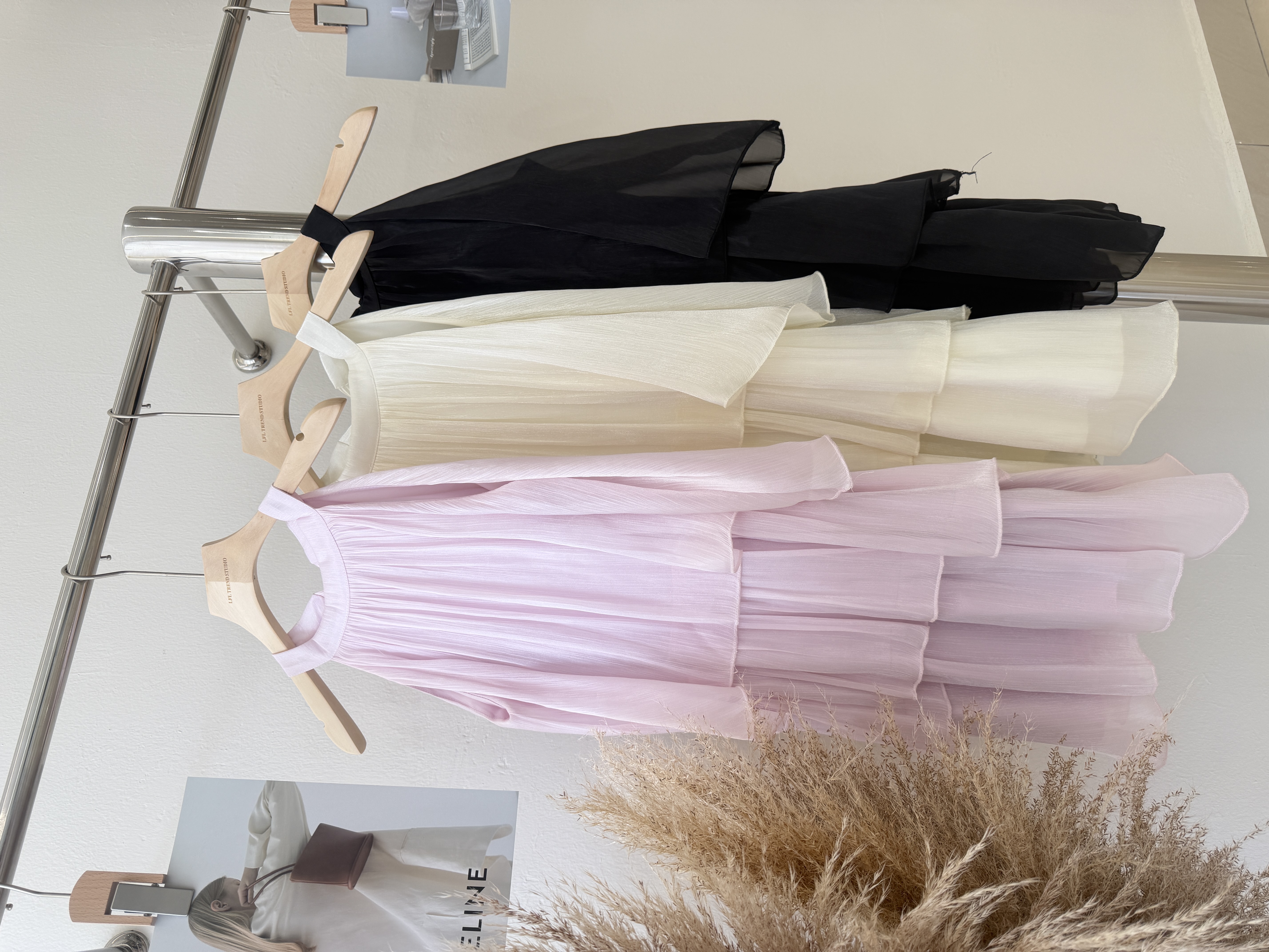 6757 甜美温柔挂脖蛋糕裙