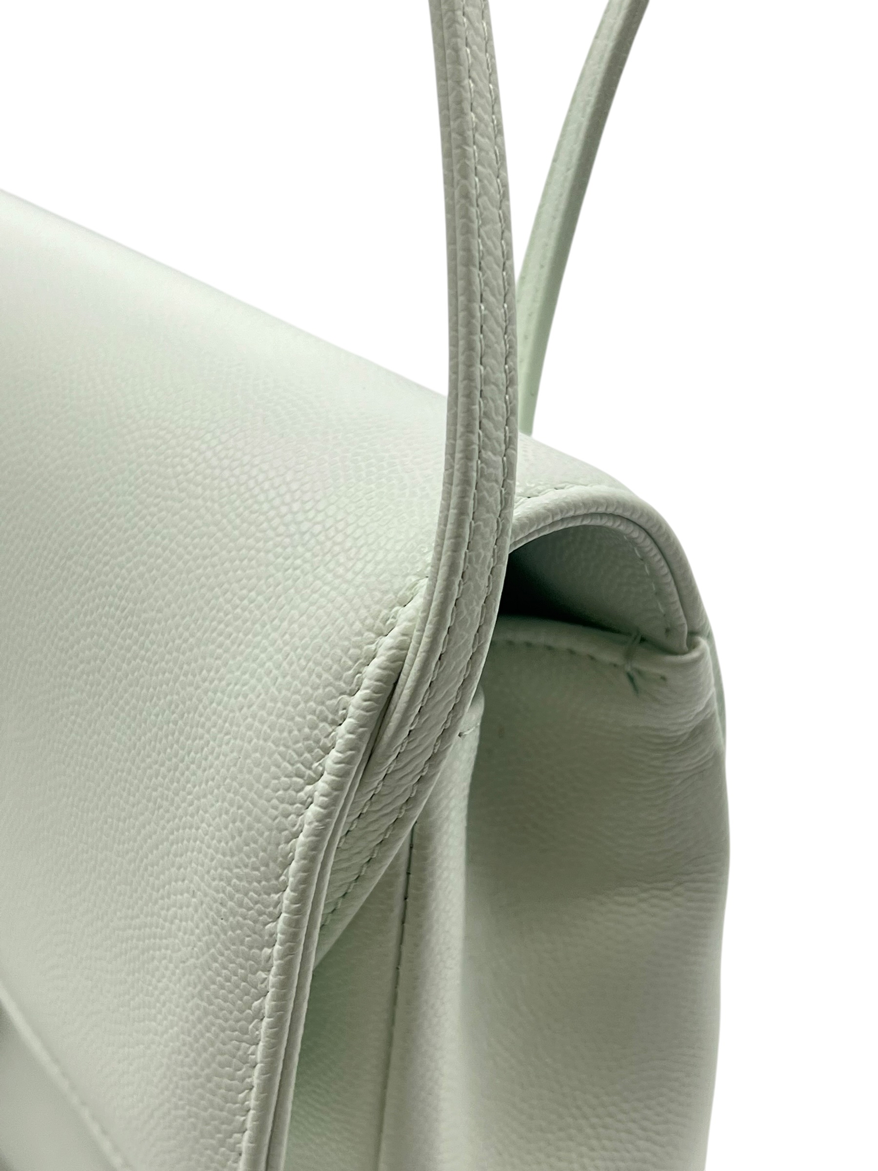 Pre-Owned CHANEL Preppy Coco Flap Bag / Product Code: 061405
