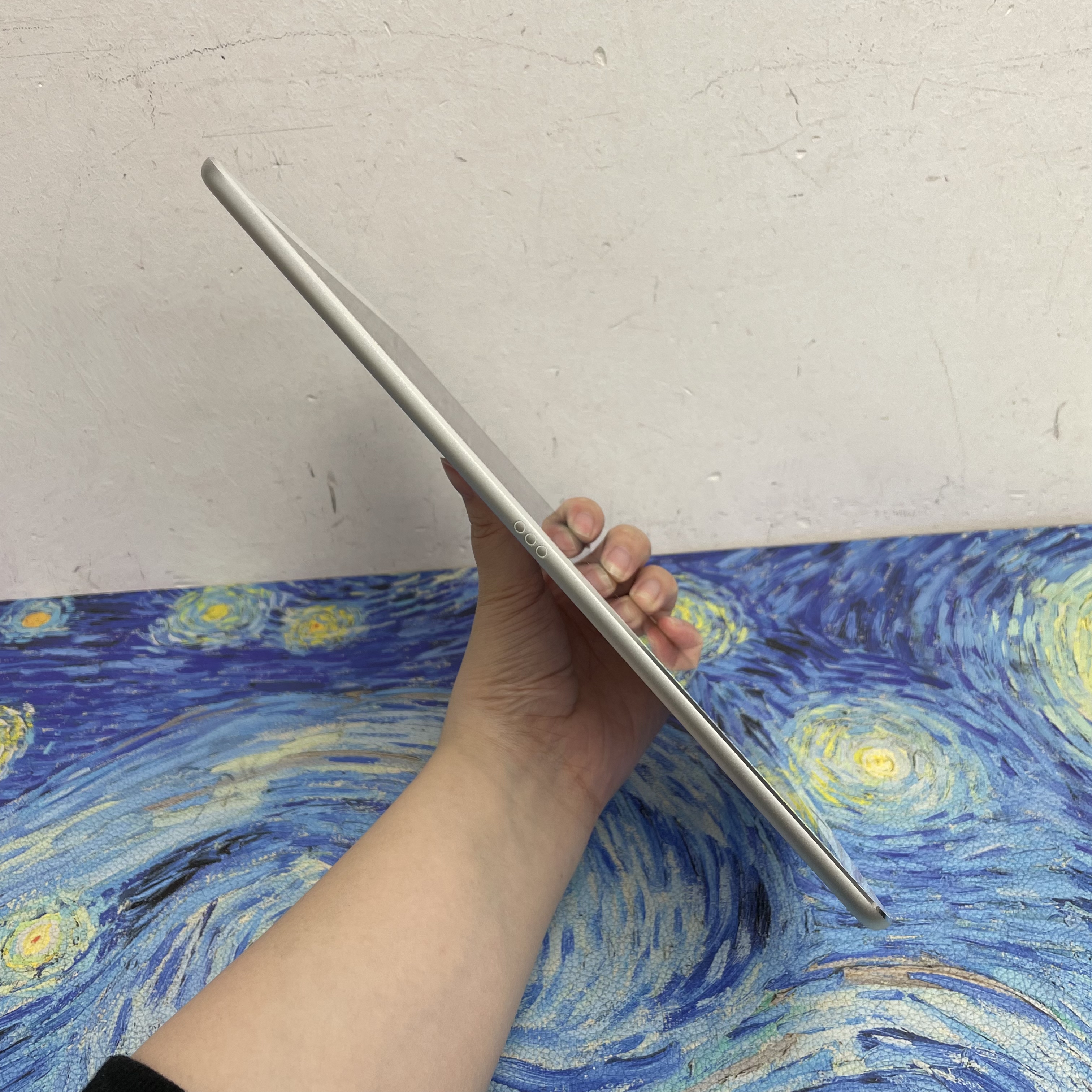 *4870 iPad Pro 10.5吋 完美機 64GB 插卡版 銀色 sliver