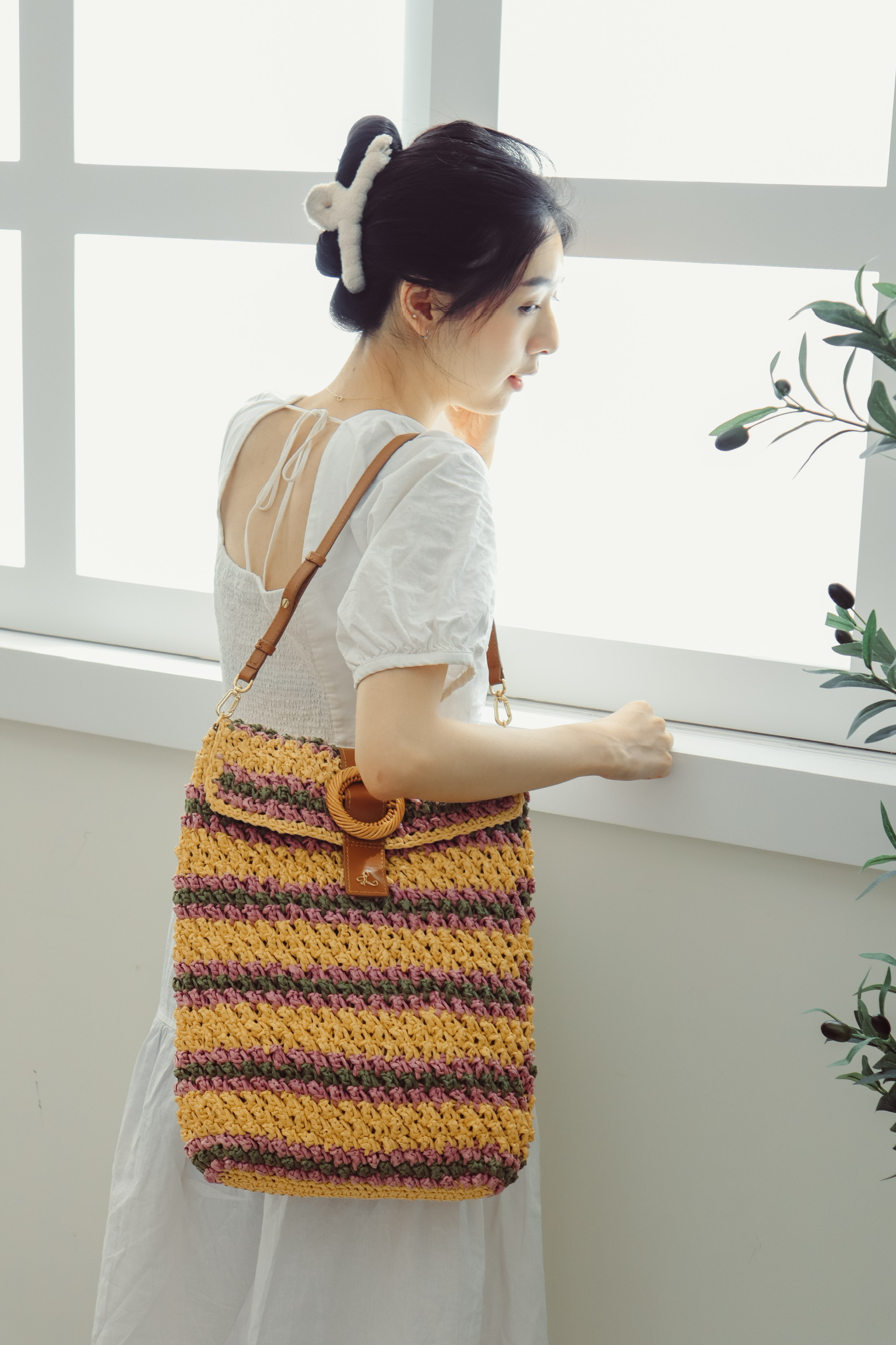 PAPER GARDEN – Flower Buds Large Shoulder Bag