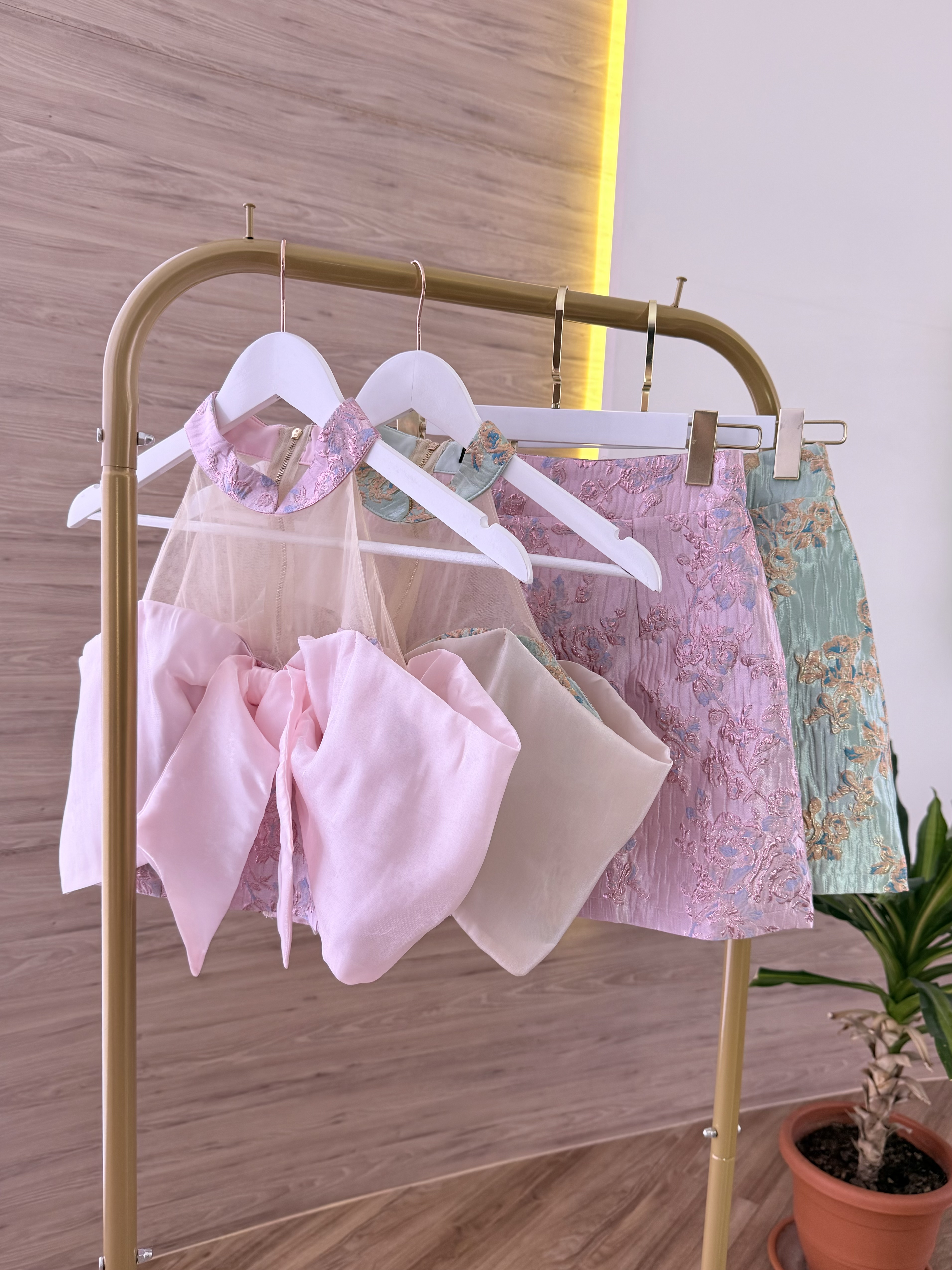 Eva Oriental Set Wear