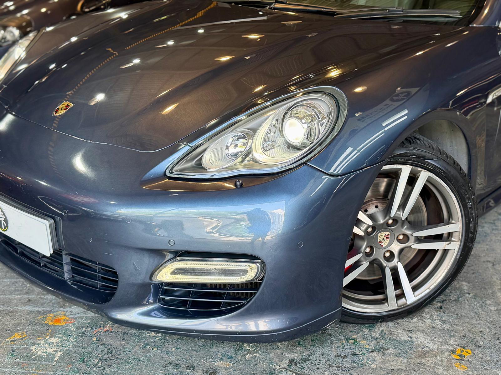 Porsche Panamera Turbo 2009