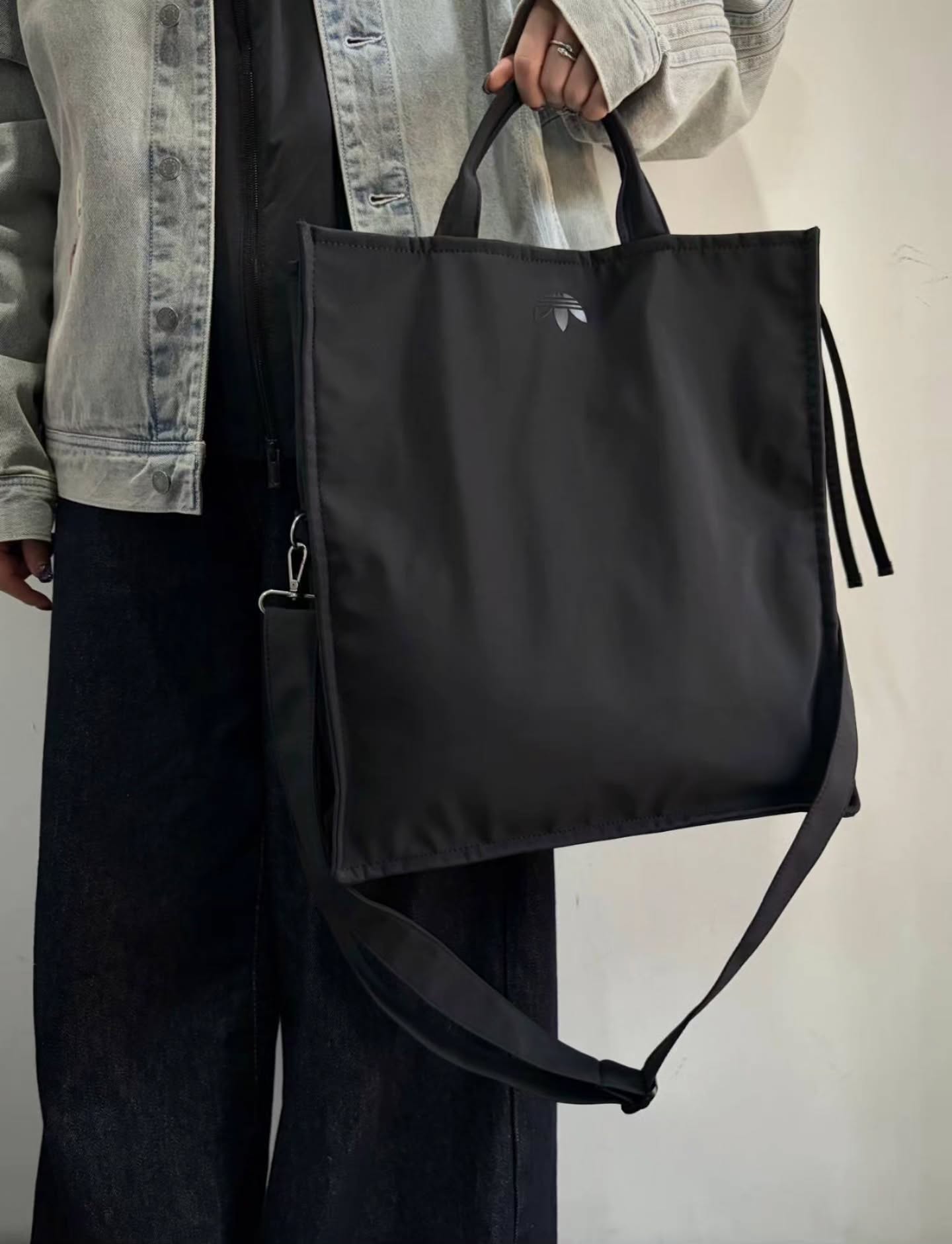 🖤三叶草 邮差包 🇭🇰