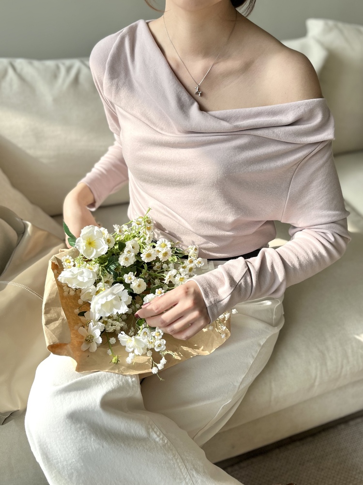 Muse Off Shoulder Drape Top (Dusty Pink)