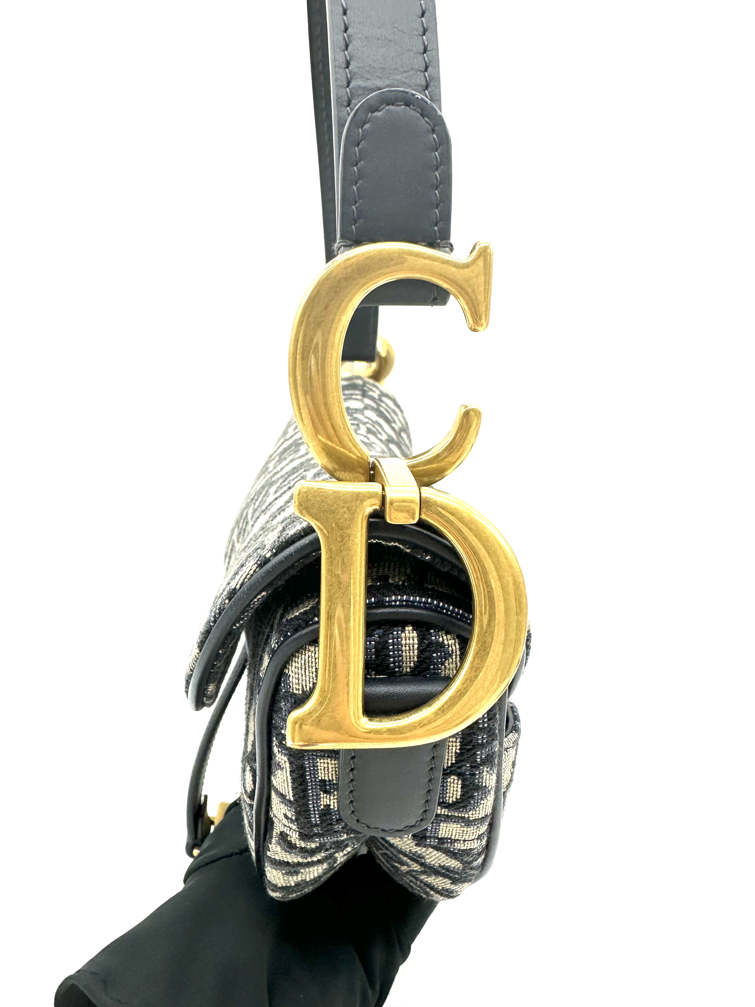 Pre owned-Christian Dior Saddle Bag/ Product Code: 26031801