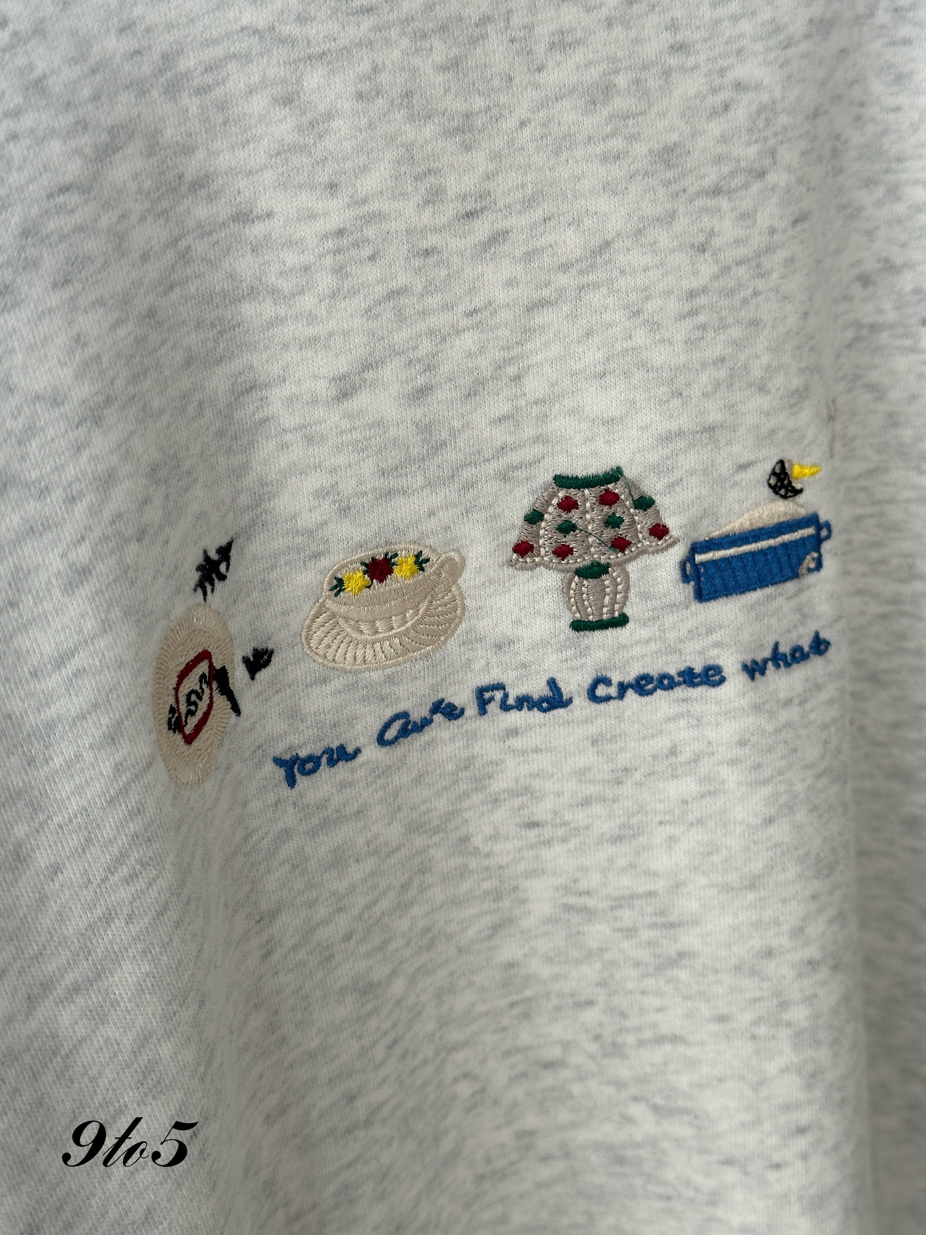 T4036 Long Sleeve Embroidery Sweatshirt - Light Grey & Navy