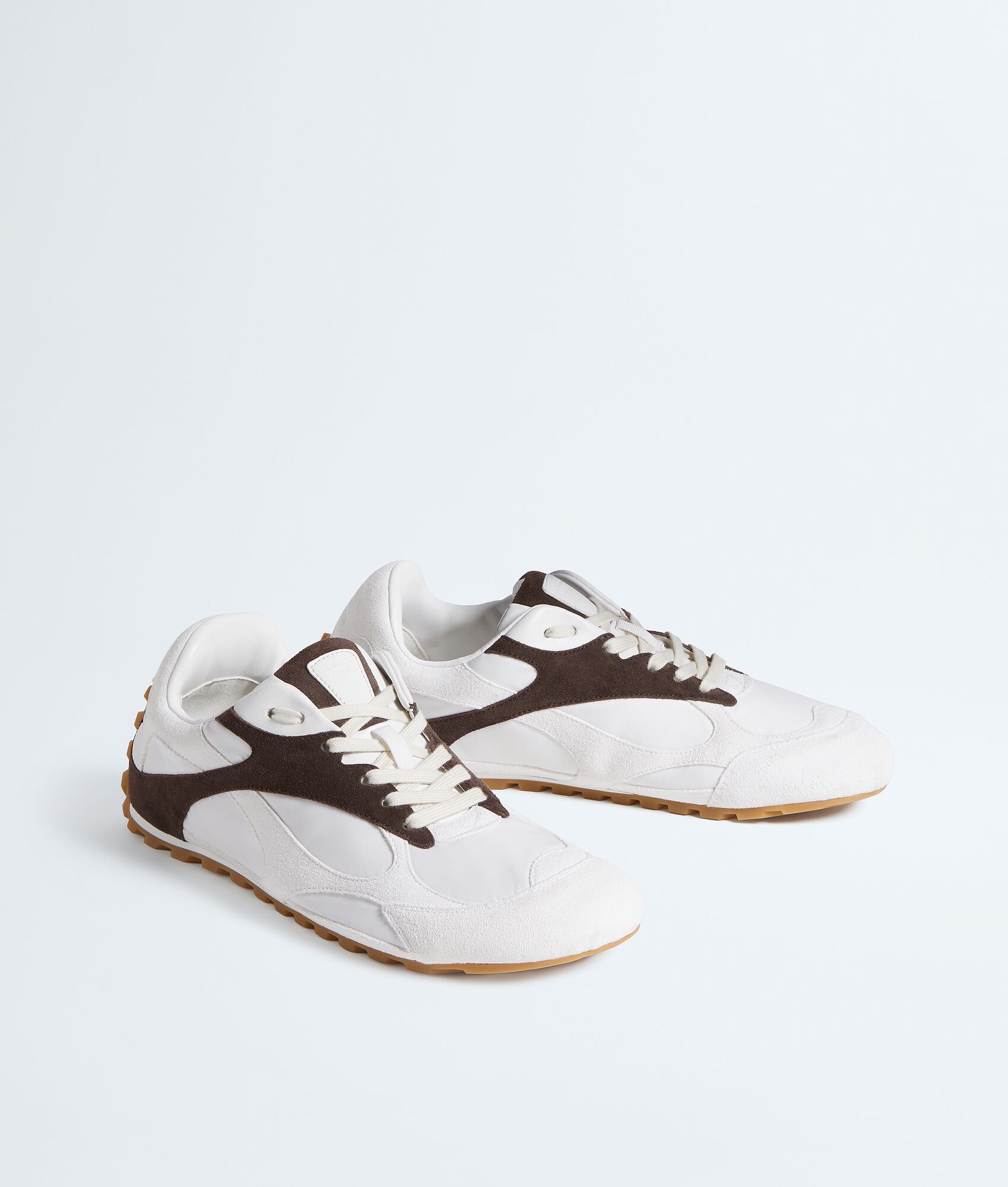(只限此色) 限時優惠✨訂貨📮BV Orbit flash sneaker  Size 36/37/38/39/40/41  Optic white/espresso