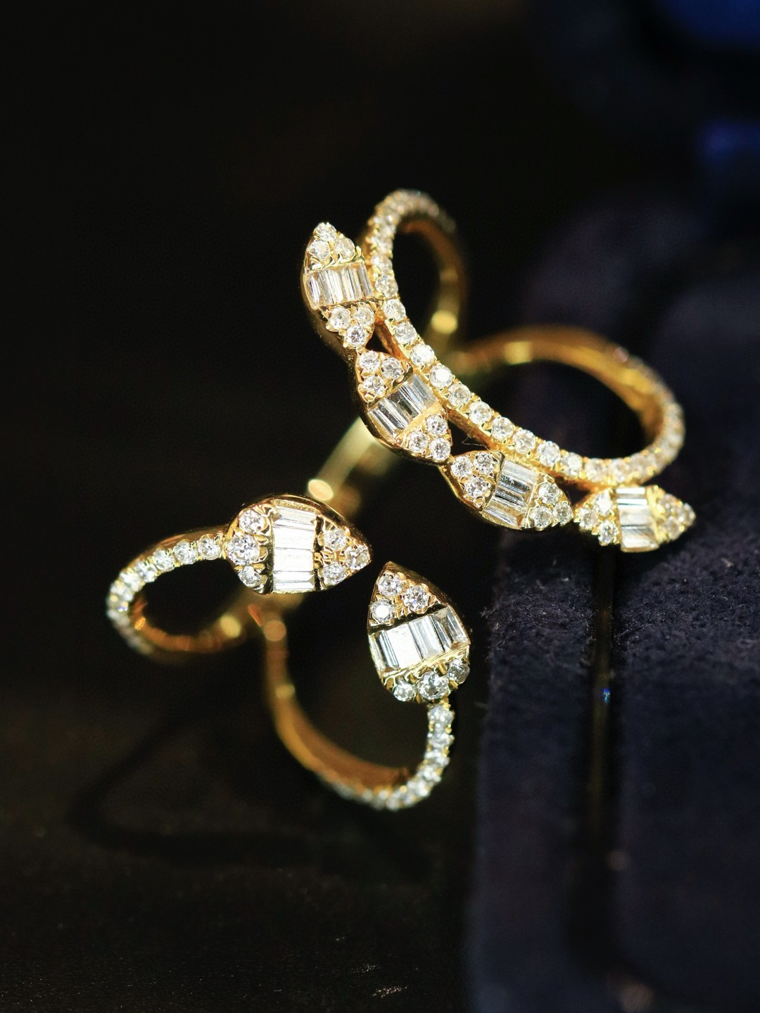 18K Diamond Ring