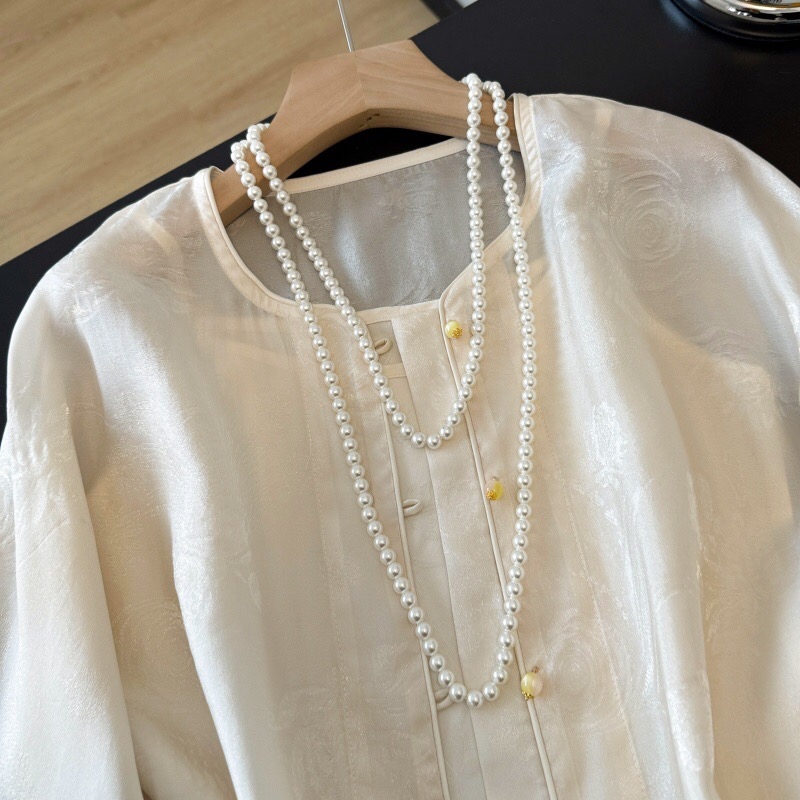 B100(0148外套) 新中式雪纺纱圆领袖边刺绣小花杏开衫上衣