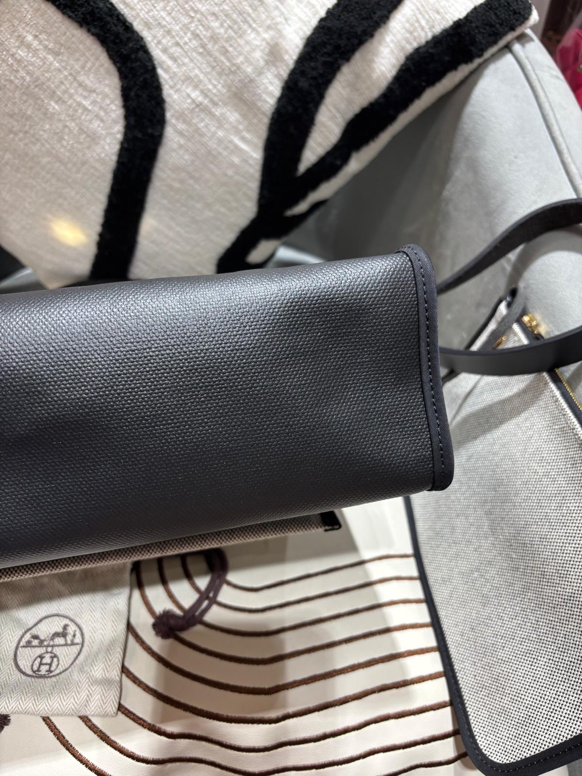 Hermes Herbag 31 Stamp Z 黑色金扣 100% Authentic , 98%New ✅Key Lock✅Dust bag