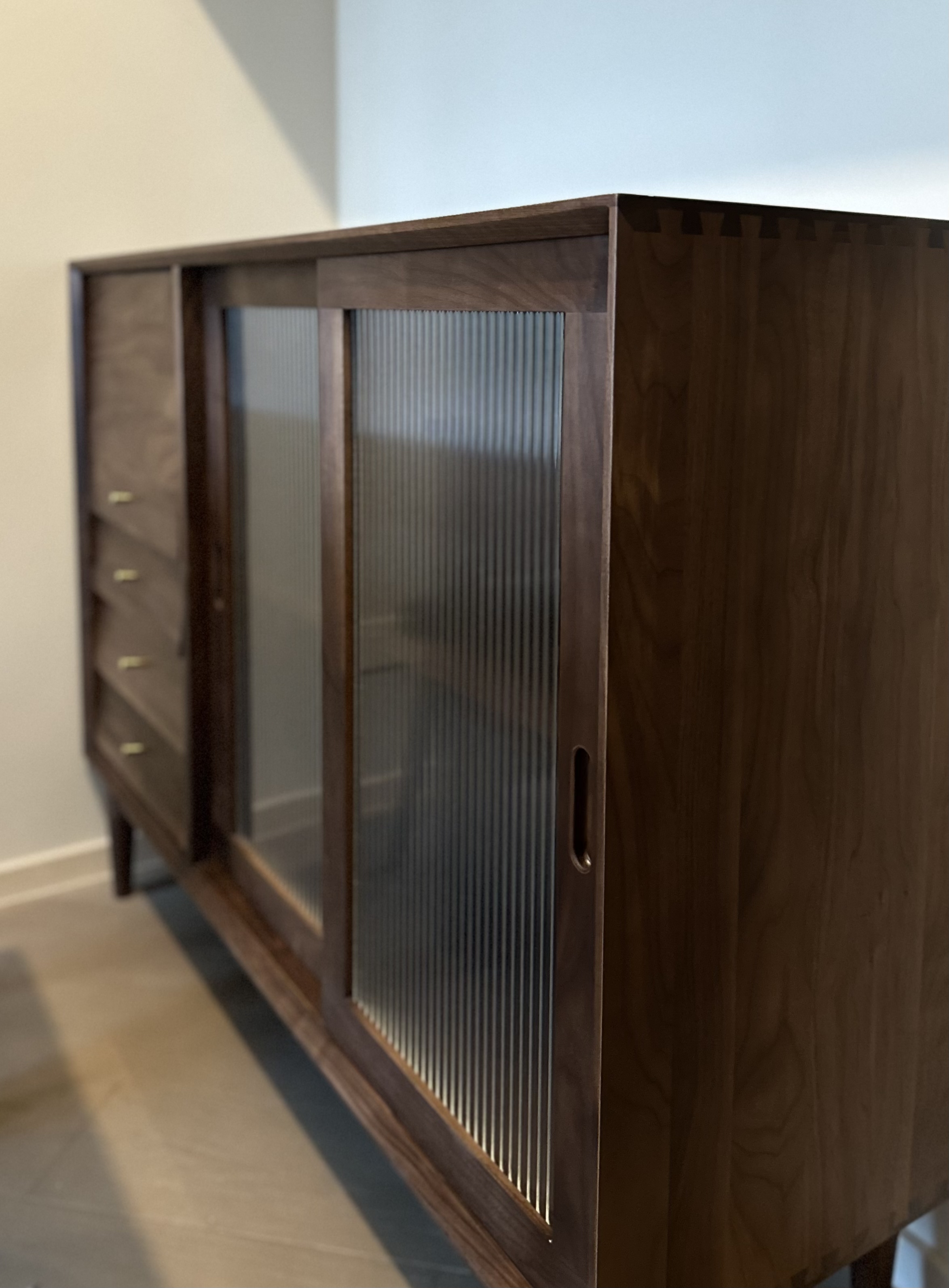 #經典產品CLASSIC Sideboard 