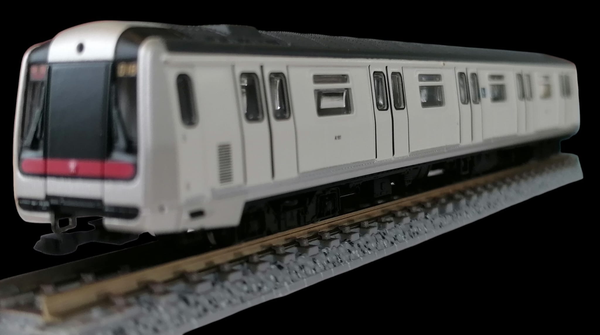 現貨供應- 香港地鐵M車(N比例列車模型）