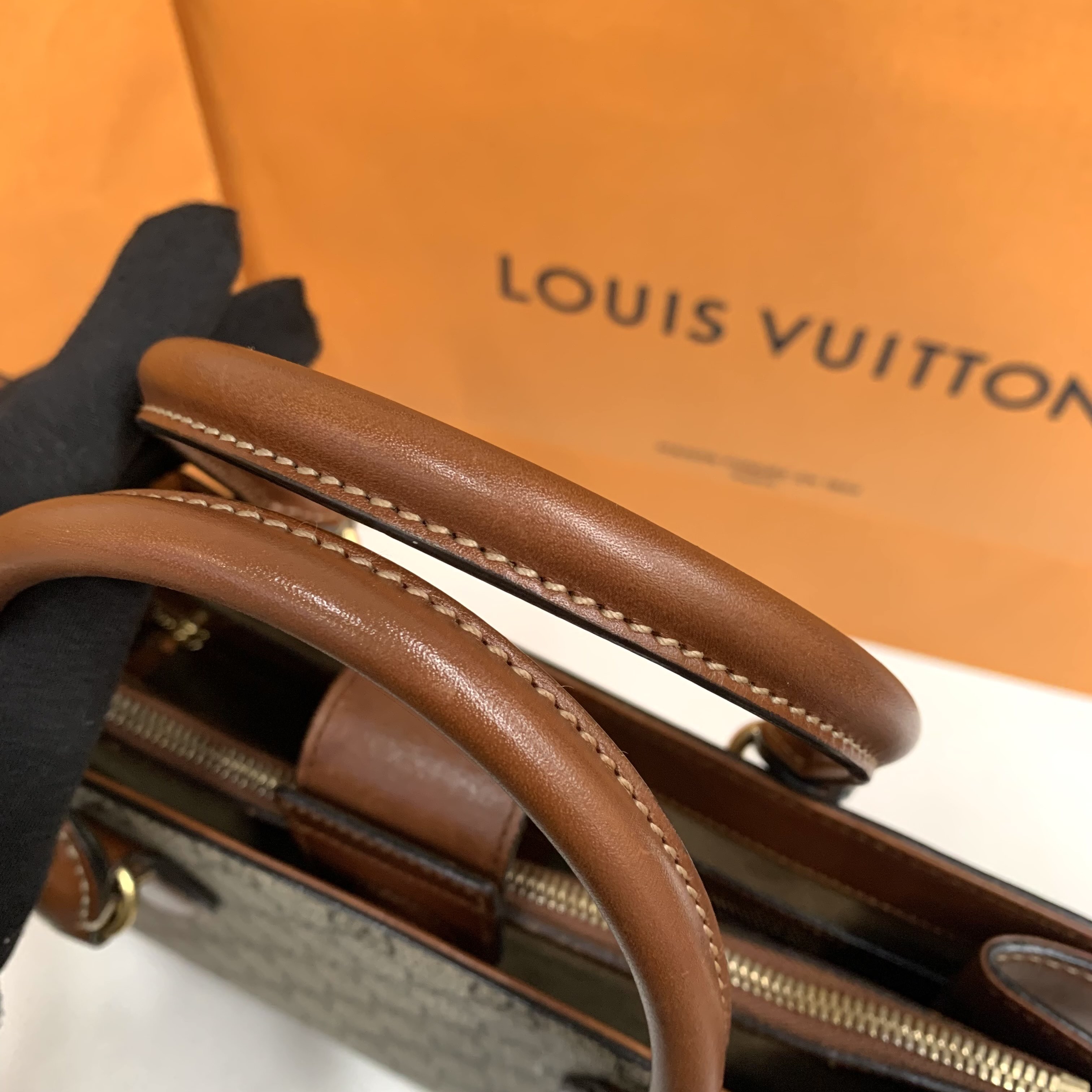 【預訂貨品】Gucci經典老花tote bag