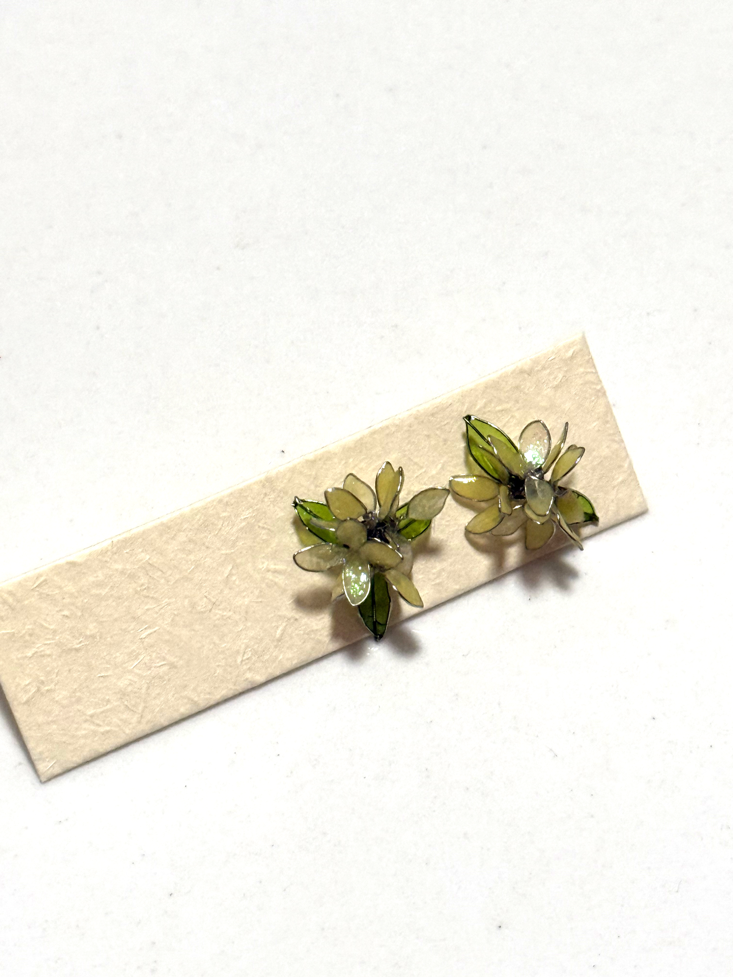 水晶花手作耳環・銅線花飾物｜桂花｜@輕花作樂