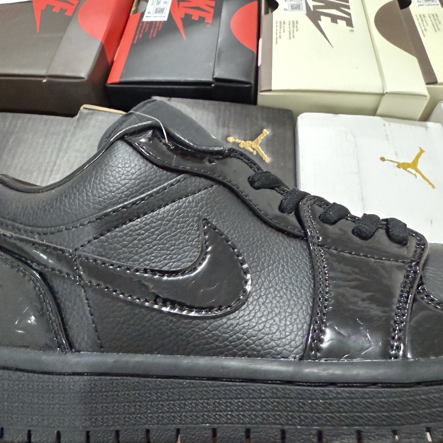 Nike Air Jordan 1 Low SE "Patent Elephant Black" HJ7743-010 