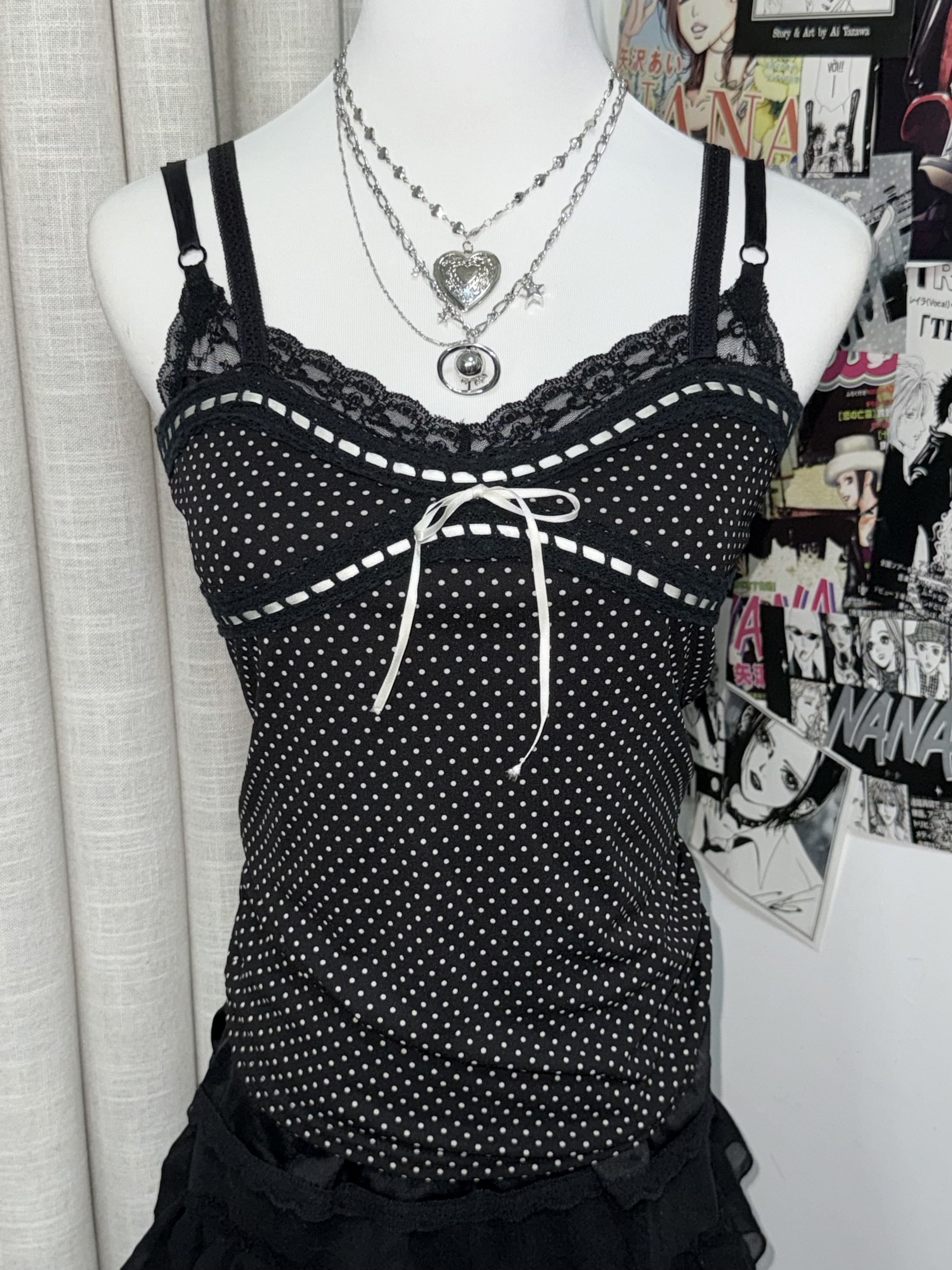 Dark Gothic Loli Lace Trim Shrug